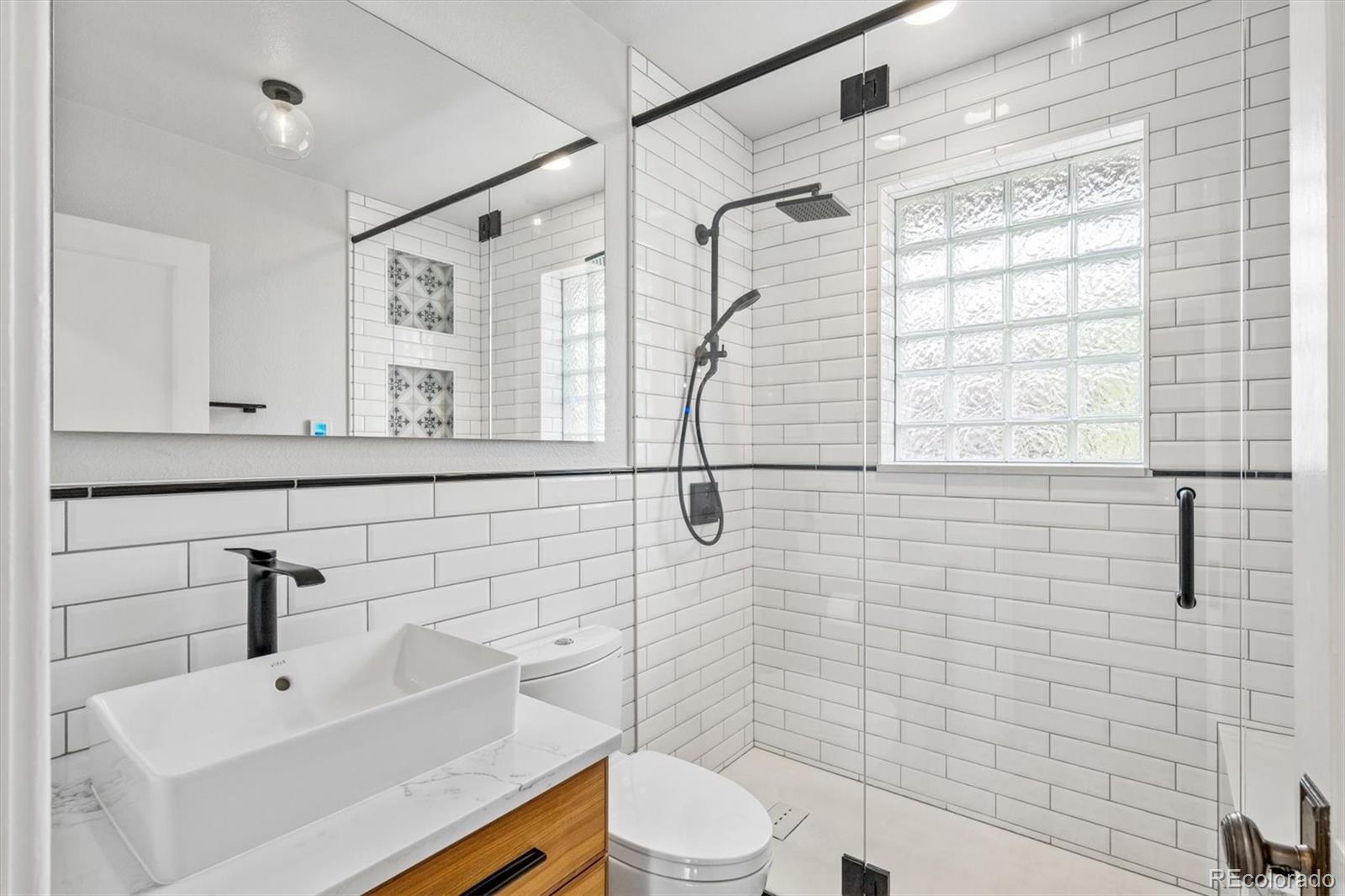 MLS Image #9 for 2290  holly street,denver, Colorado