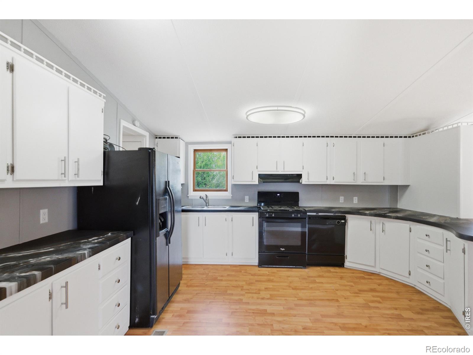 MLS Image #13 for 4388  black canyon court,greeley, Colorado