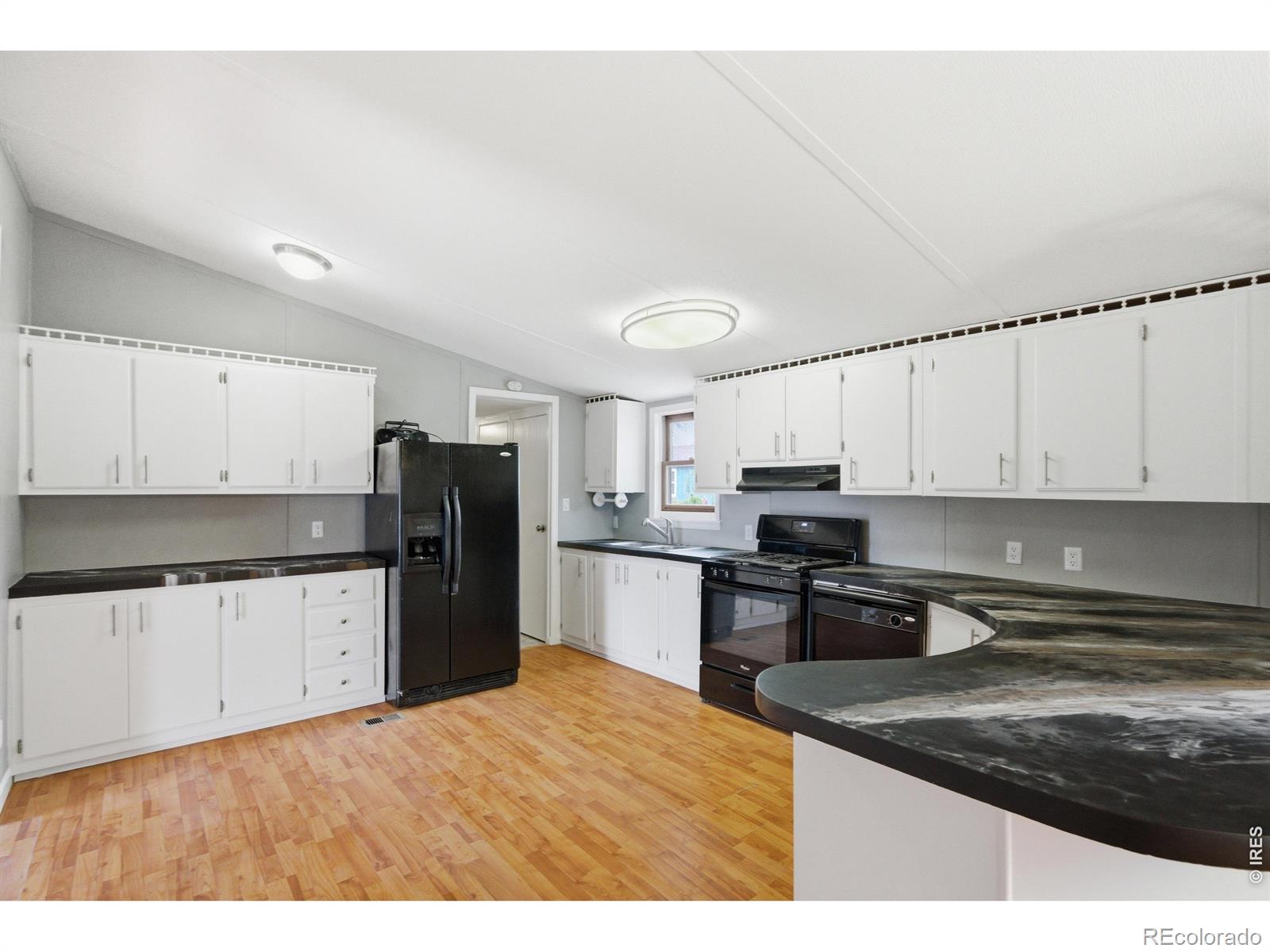 MLS Image #15 for 4388  black canyon court,greeley, Colorado