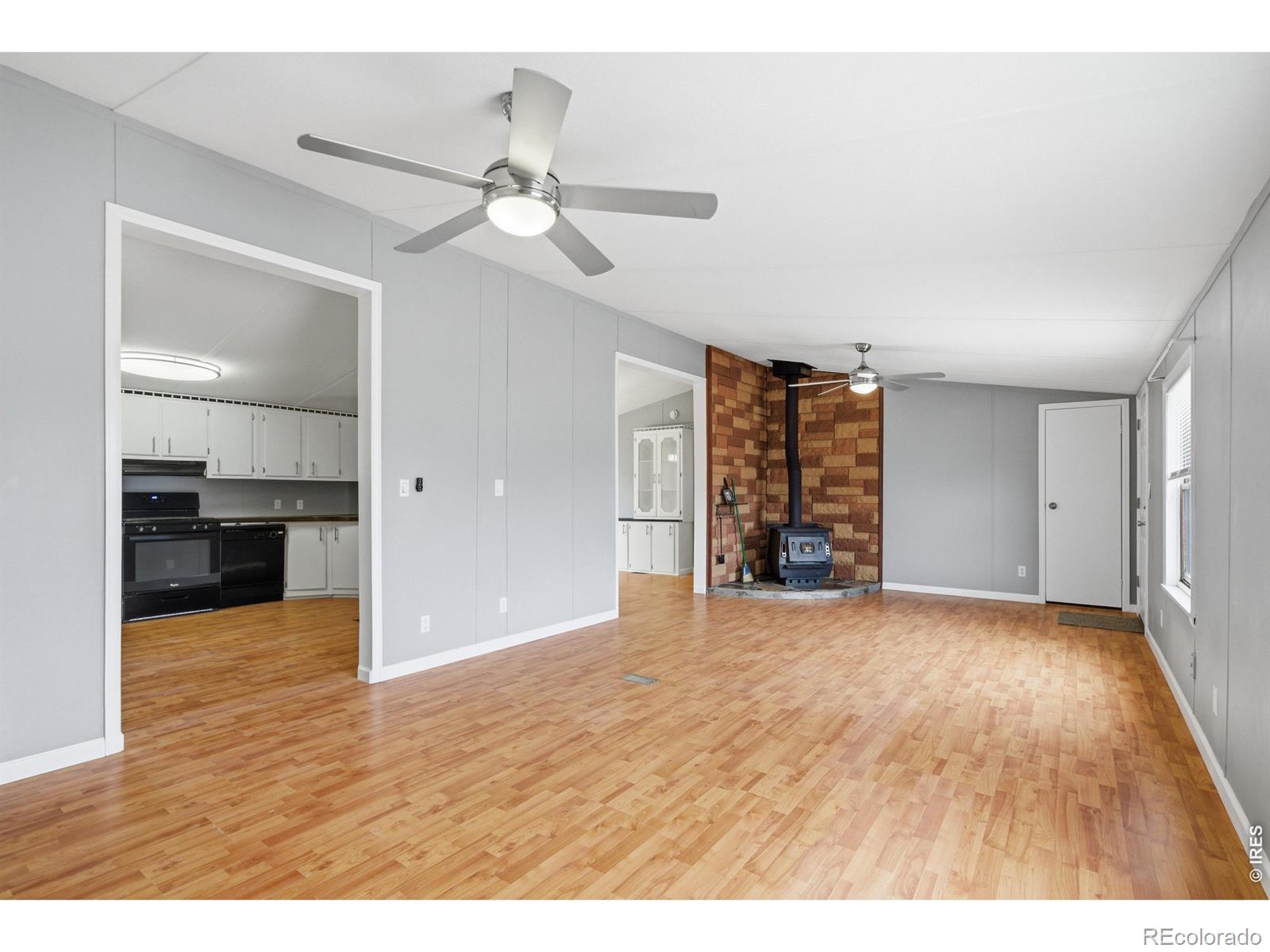 MLS Image #5 for 4388  black canyon court,greeley, Colorado