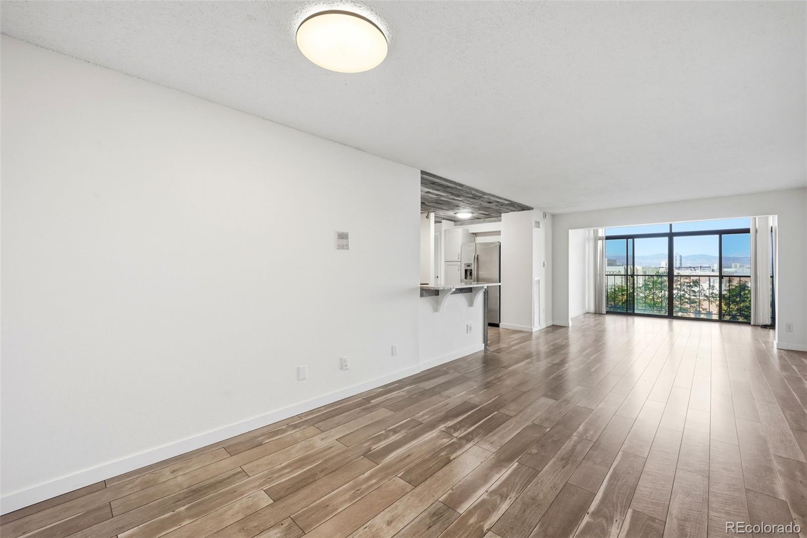 MLS Image #23 for 2  adams street 603,denver, Colorado