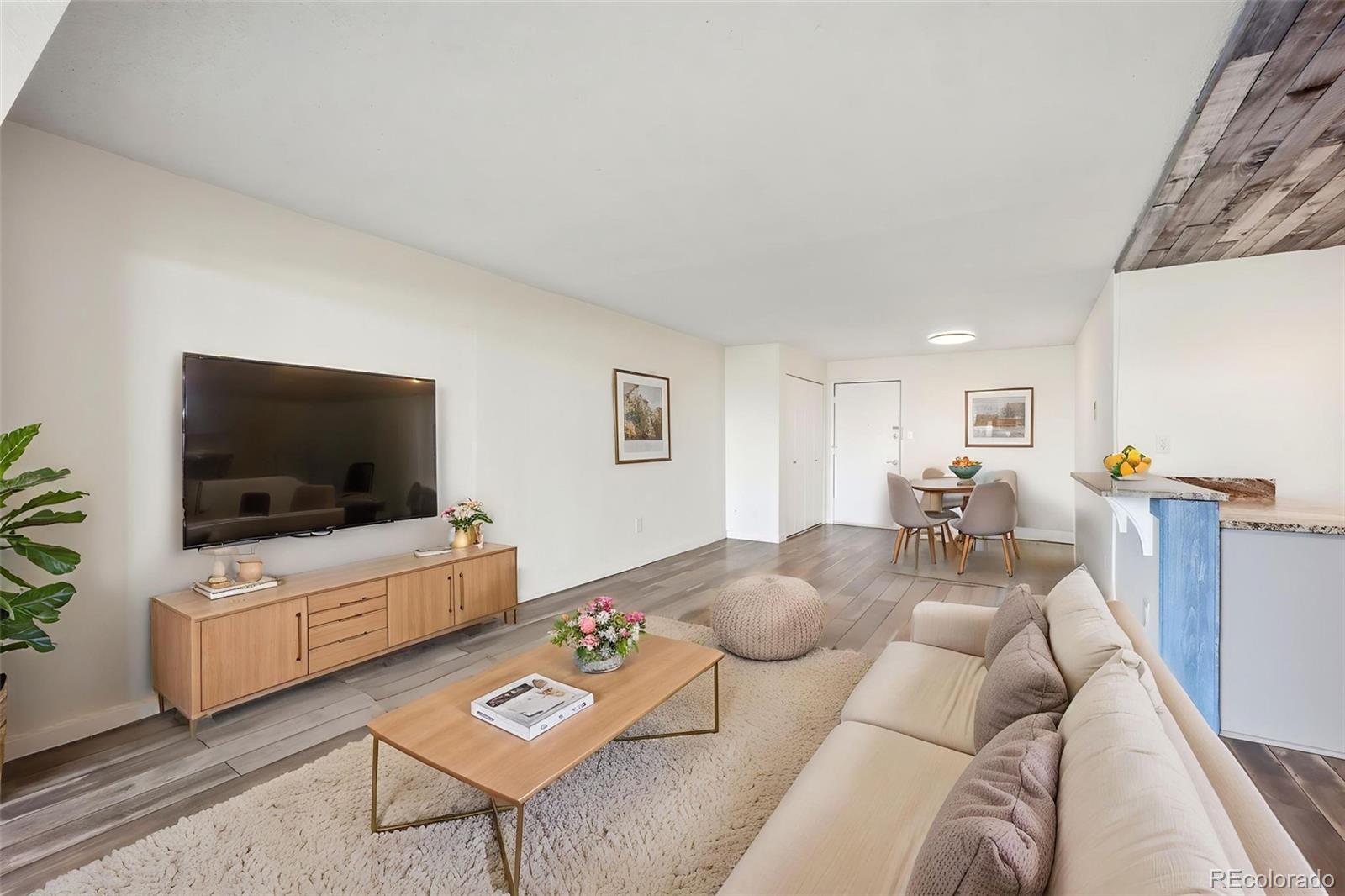 MLS Image #28 for 2  adams street 603,denver, Colorado