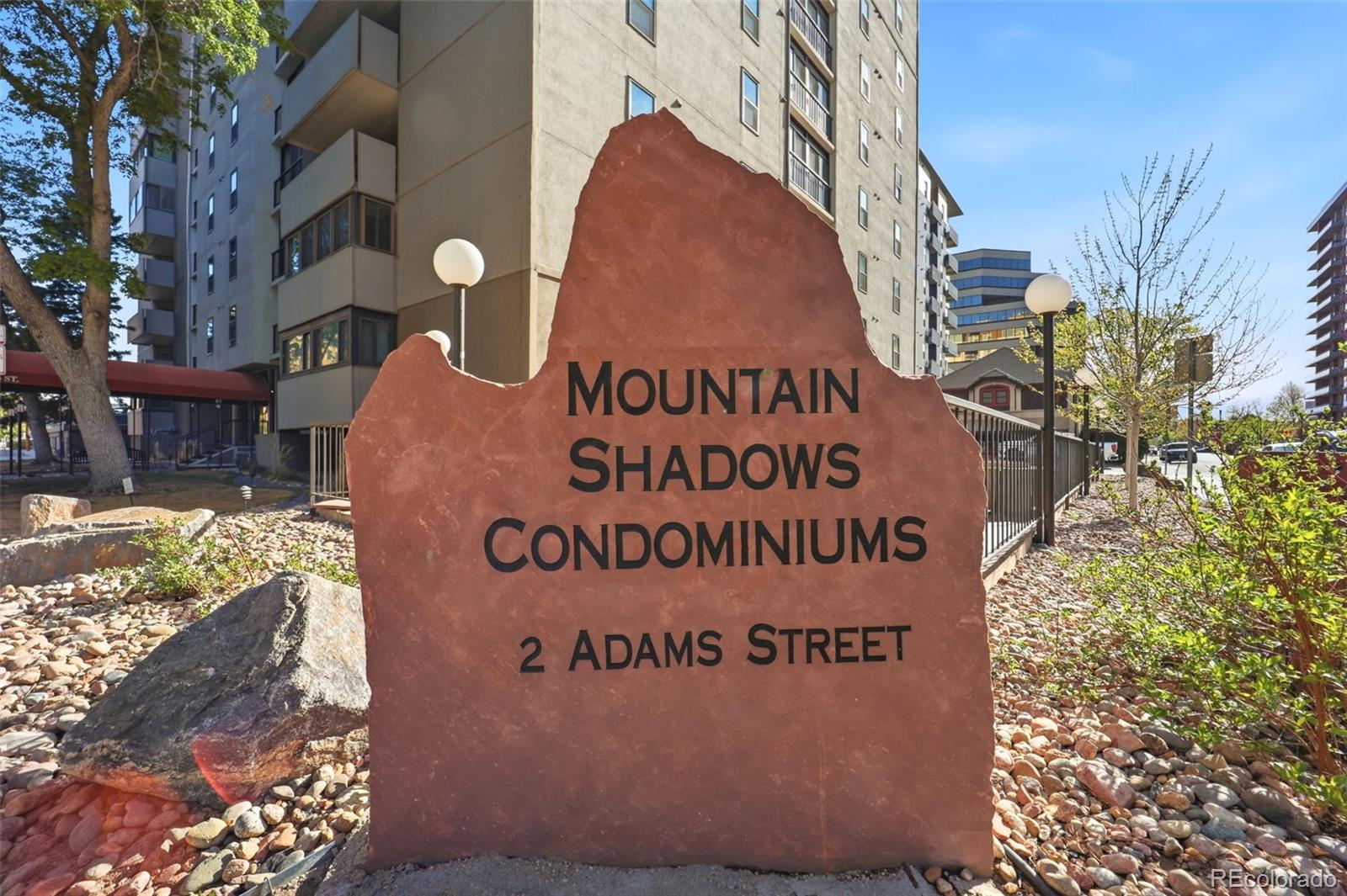 MLS Image #4 for 2  adams street 603,denver, Colorado
