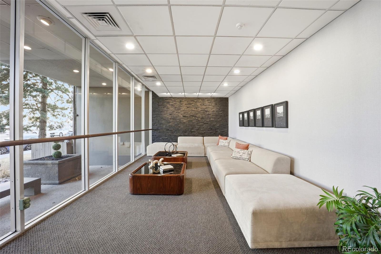 MLS Image #9 for 2  adams street 603,denver, Colorado
