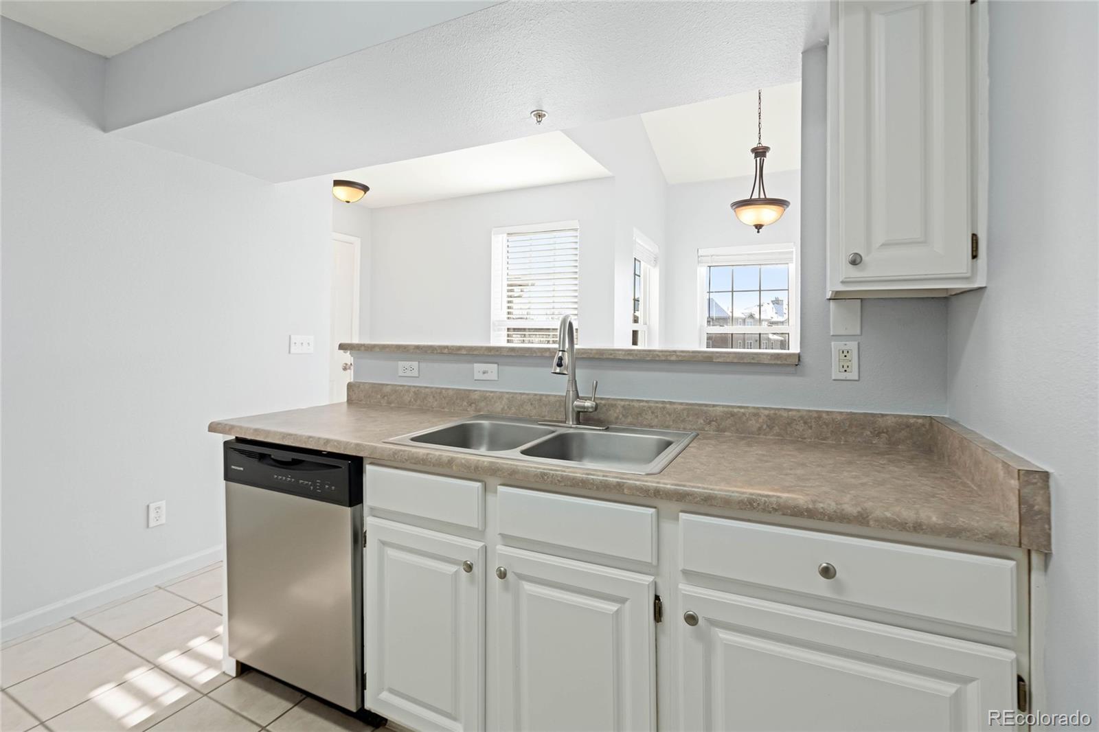 MLS Image #11 for 12768  ironstone way 301,parker, Colorado
