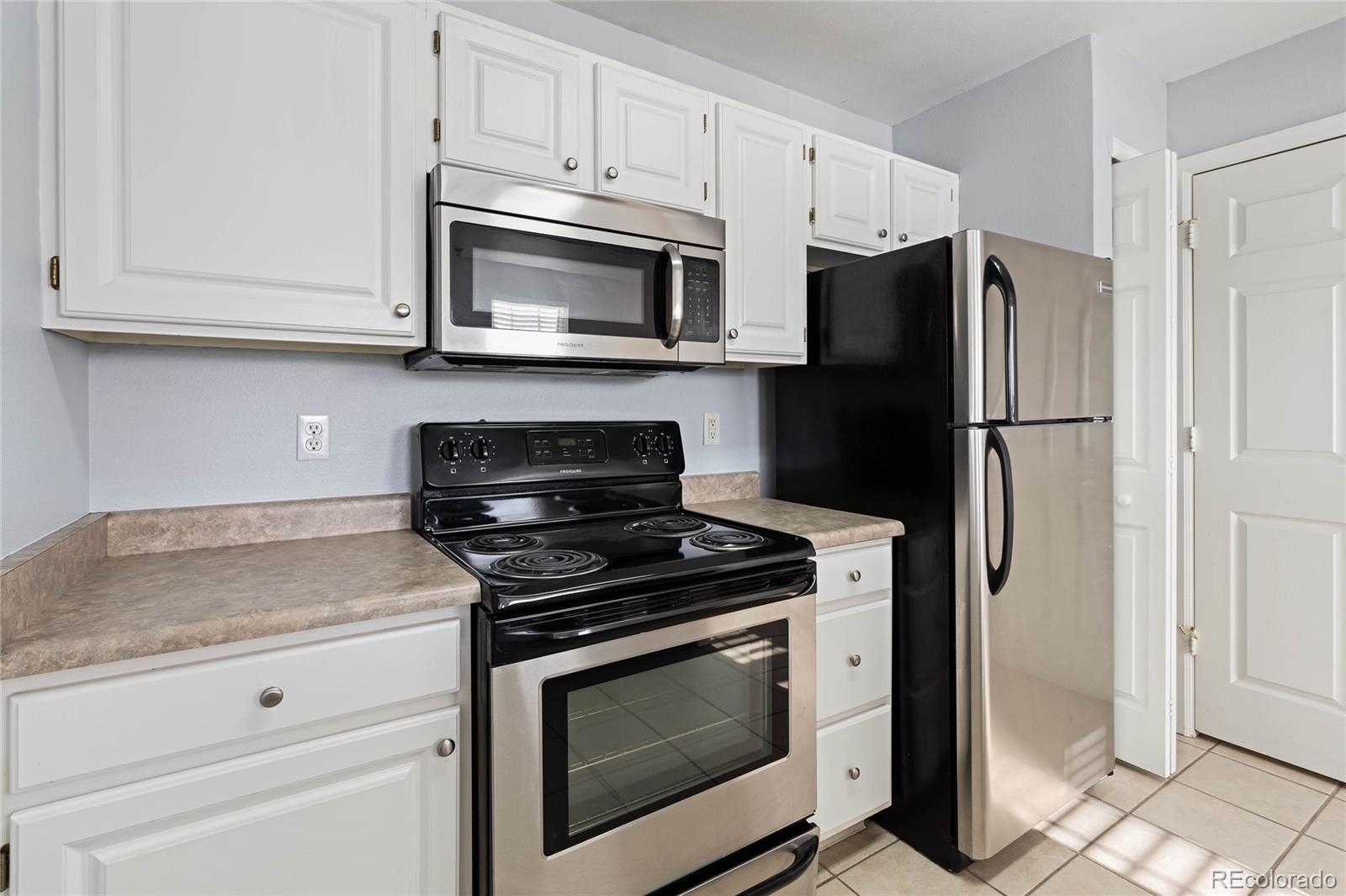 MLS Image #12 for 12768  ironstone way 301,parker, Colorado