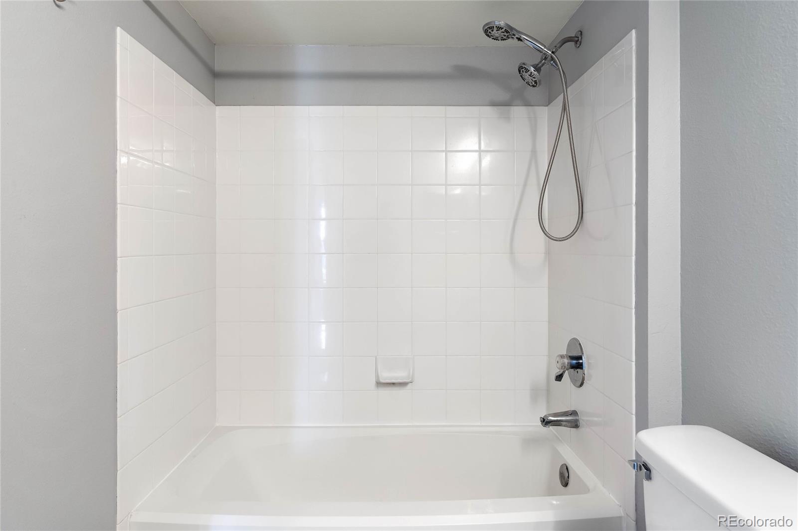 MLS Image #19 for 12768  ironstone way 301,parker, Colorado