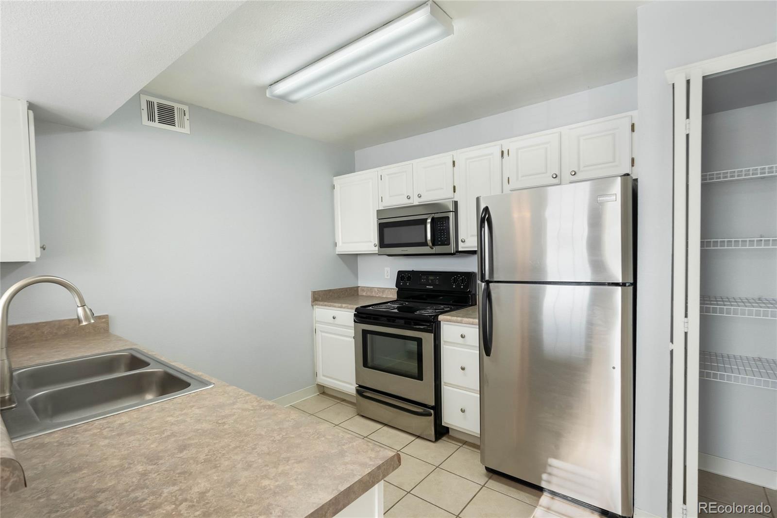 MLS Image #9 for 12768  ironstone way 301,parker, Colorado