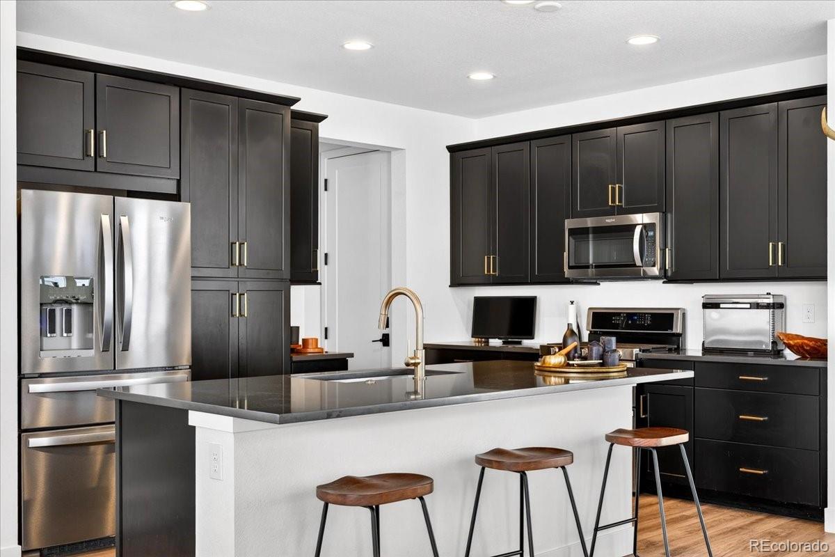MLS Image #10 for 17621  parkside drive,commerce city, Colorado
