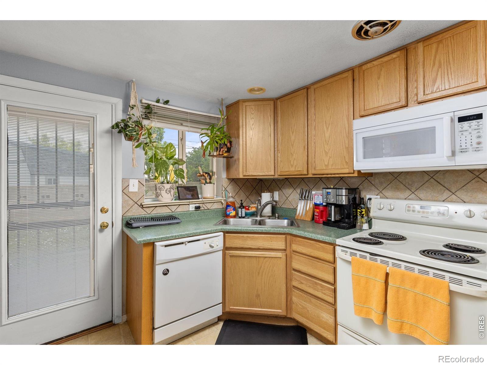 MLS Image #10 for 4653  dover street,wheat ridge, Colorado