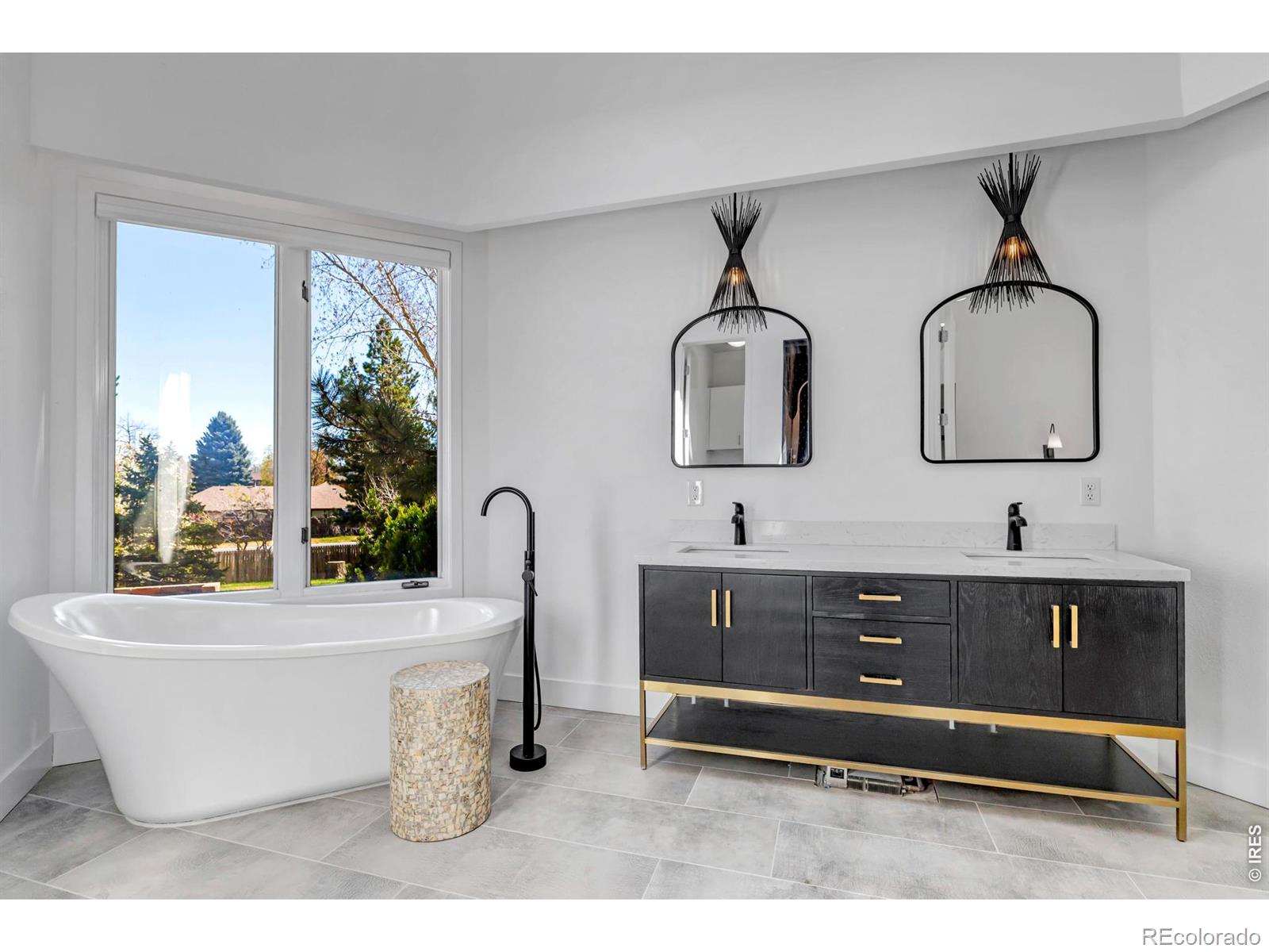 MLS Image #14 for 5200  sunset drive,littleton, Colorado