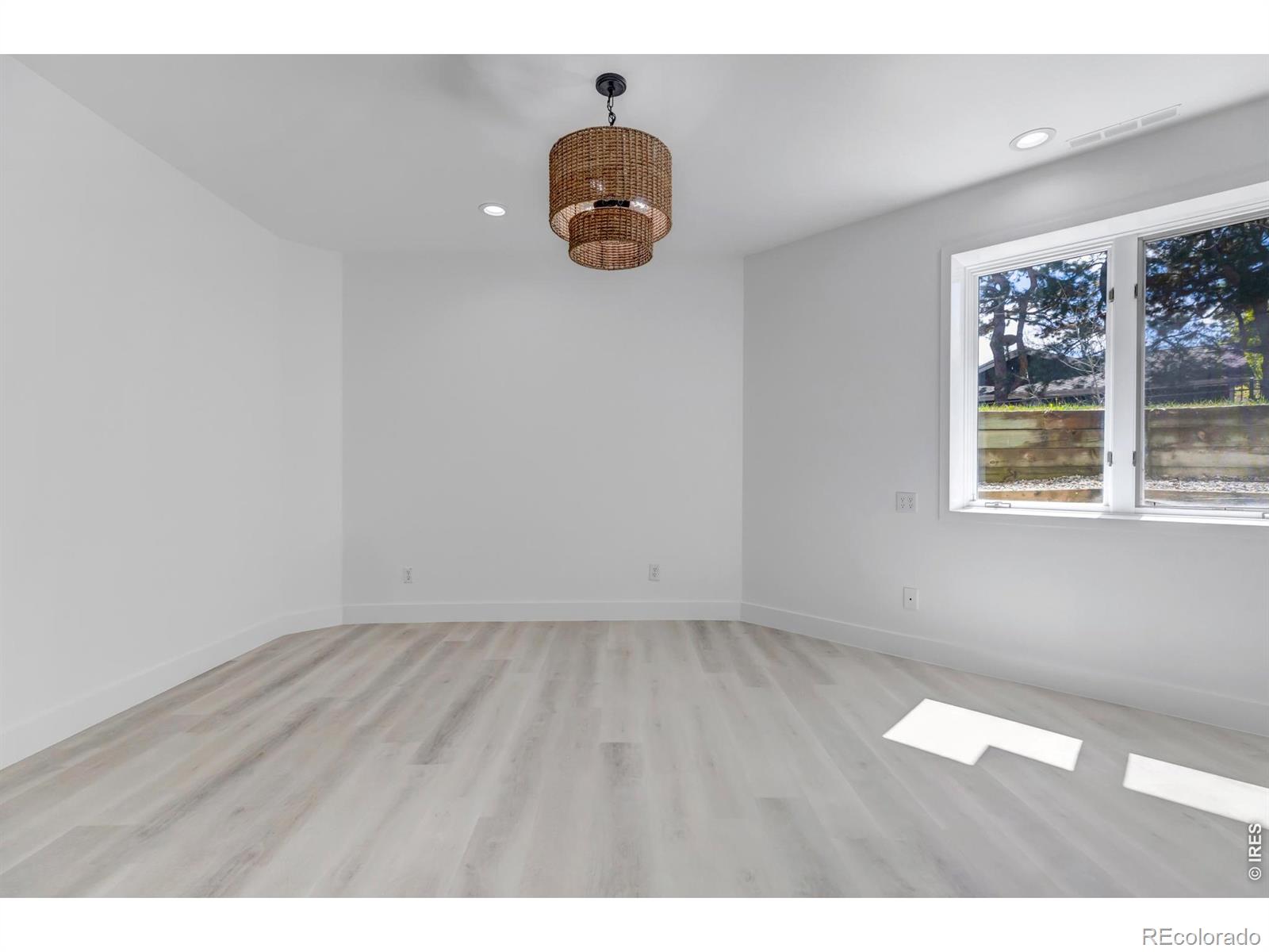 MLS Image #29 for 5200  sunset drive,littleton, Colorado