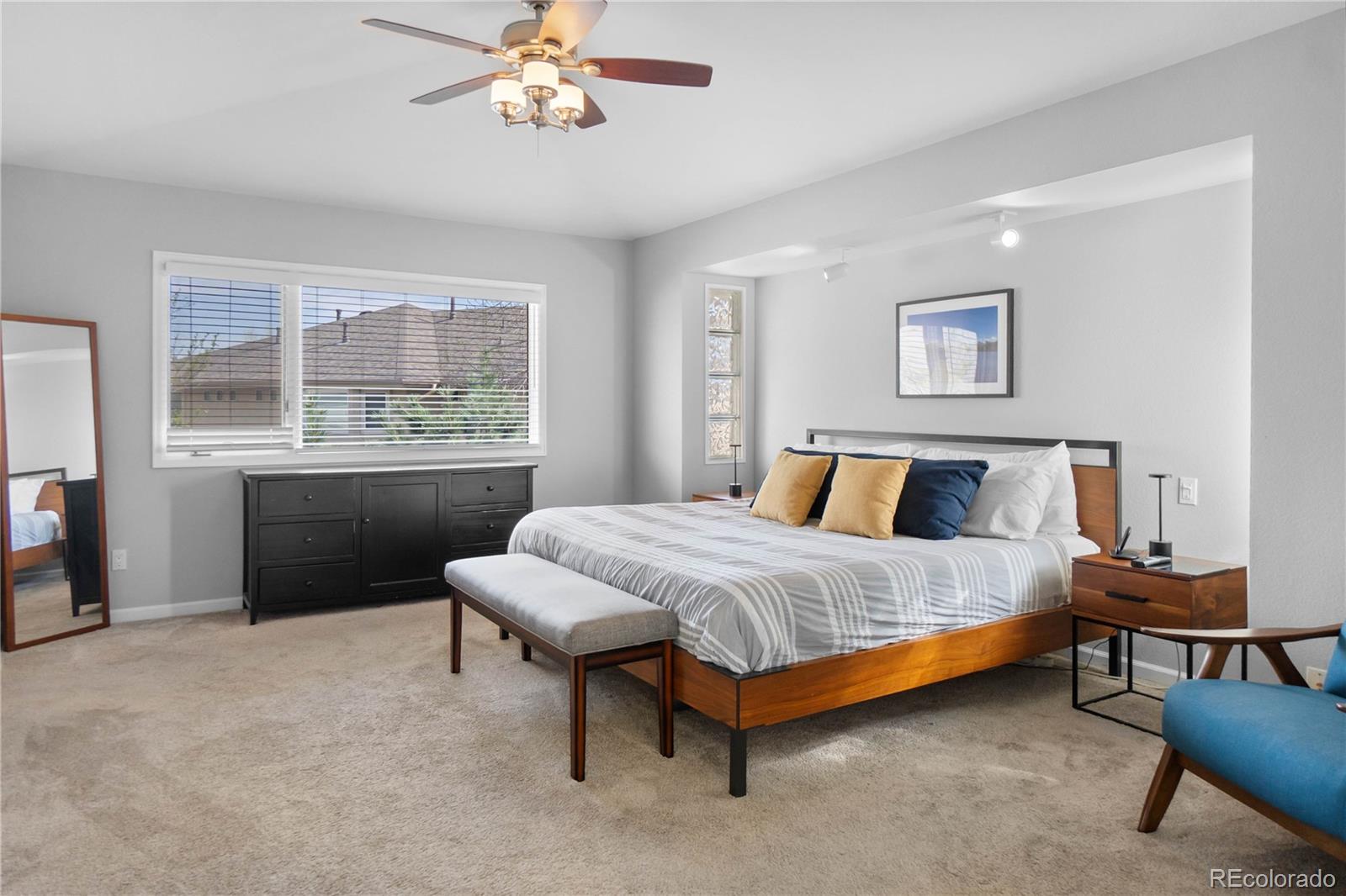 MLS Image #23 for 5058 e cherry creek south drive,denver, Colorado