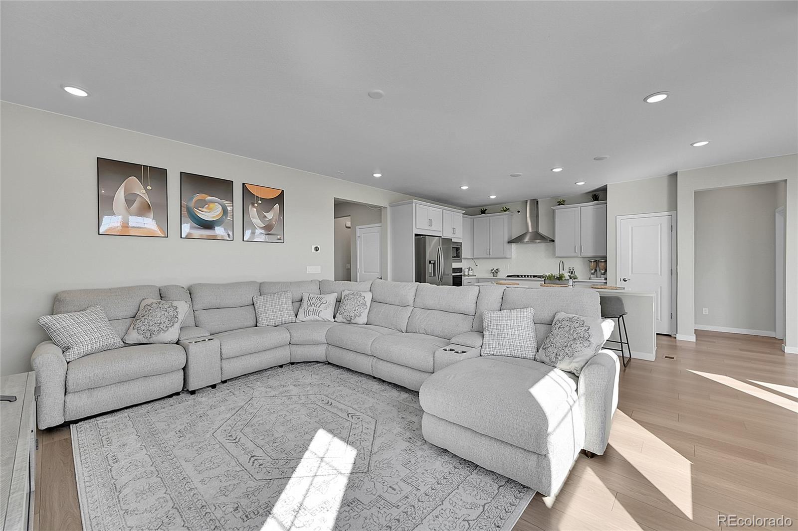 MLS Image #7 for 23642 e 40th avenue,aurora, Colorado
