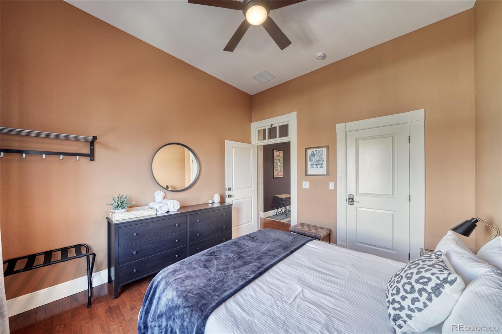 MLS Image #11 for 139 w 1st street,salida, Colorado