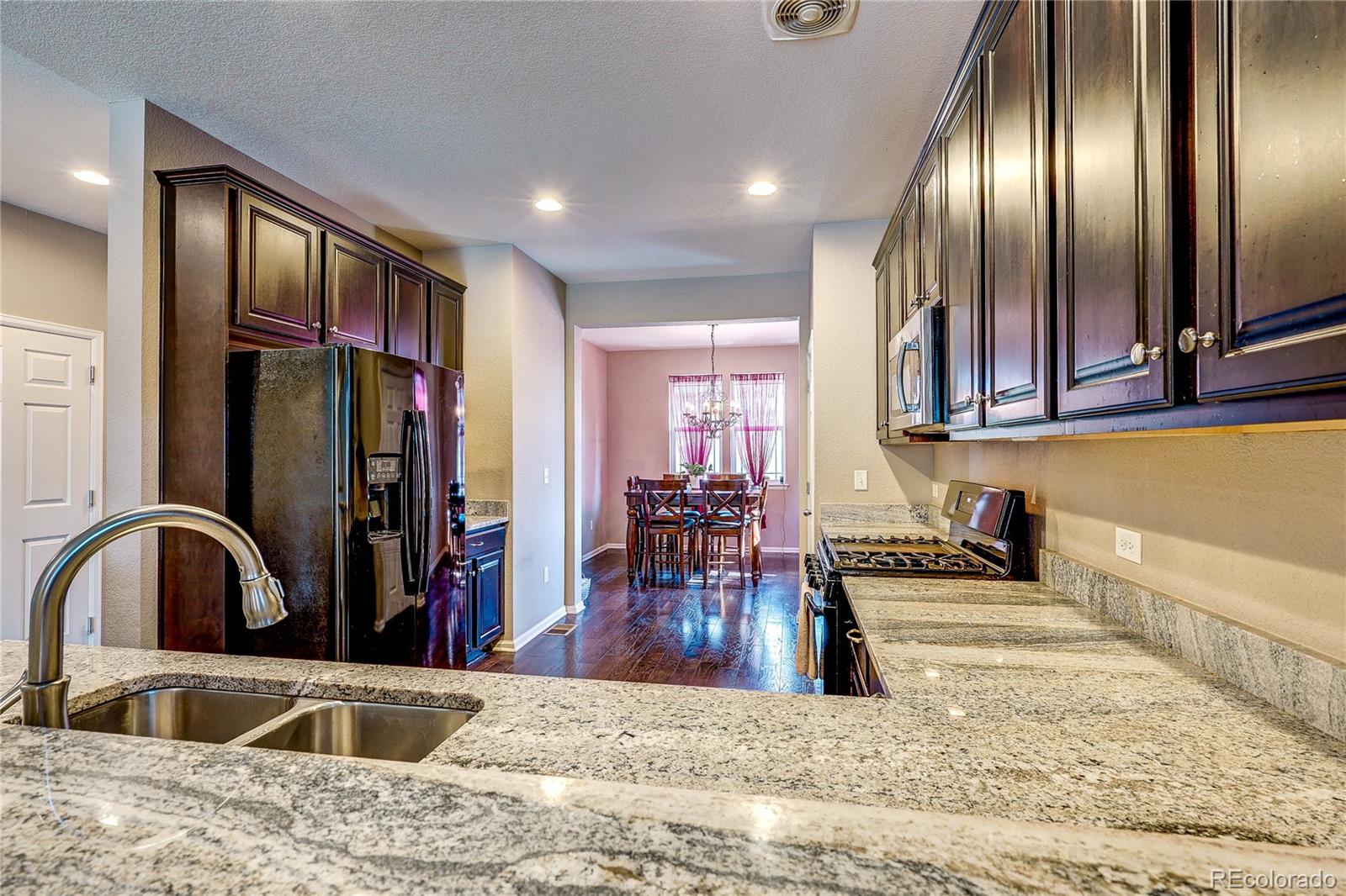 MLS Image #10 for 25120 e maple place,aurora, Colorado