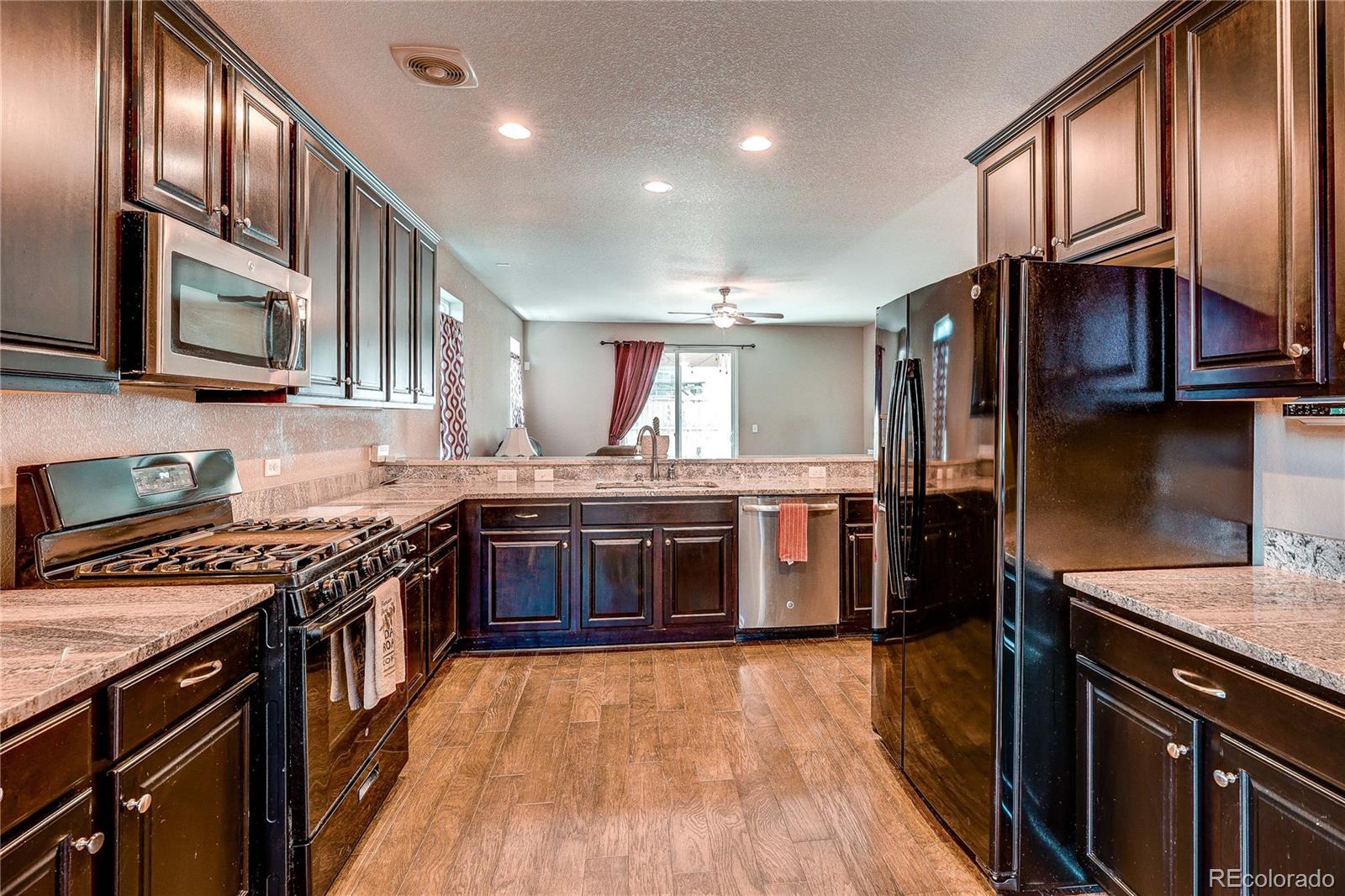 MLS Image #7 for 25120 e maple place,aurora, Colorado