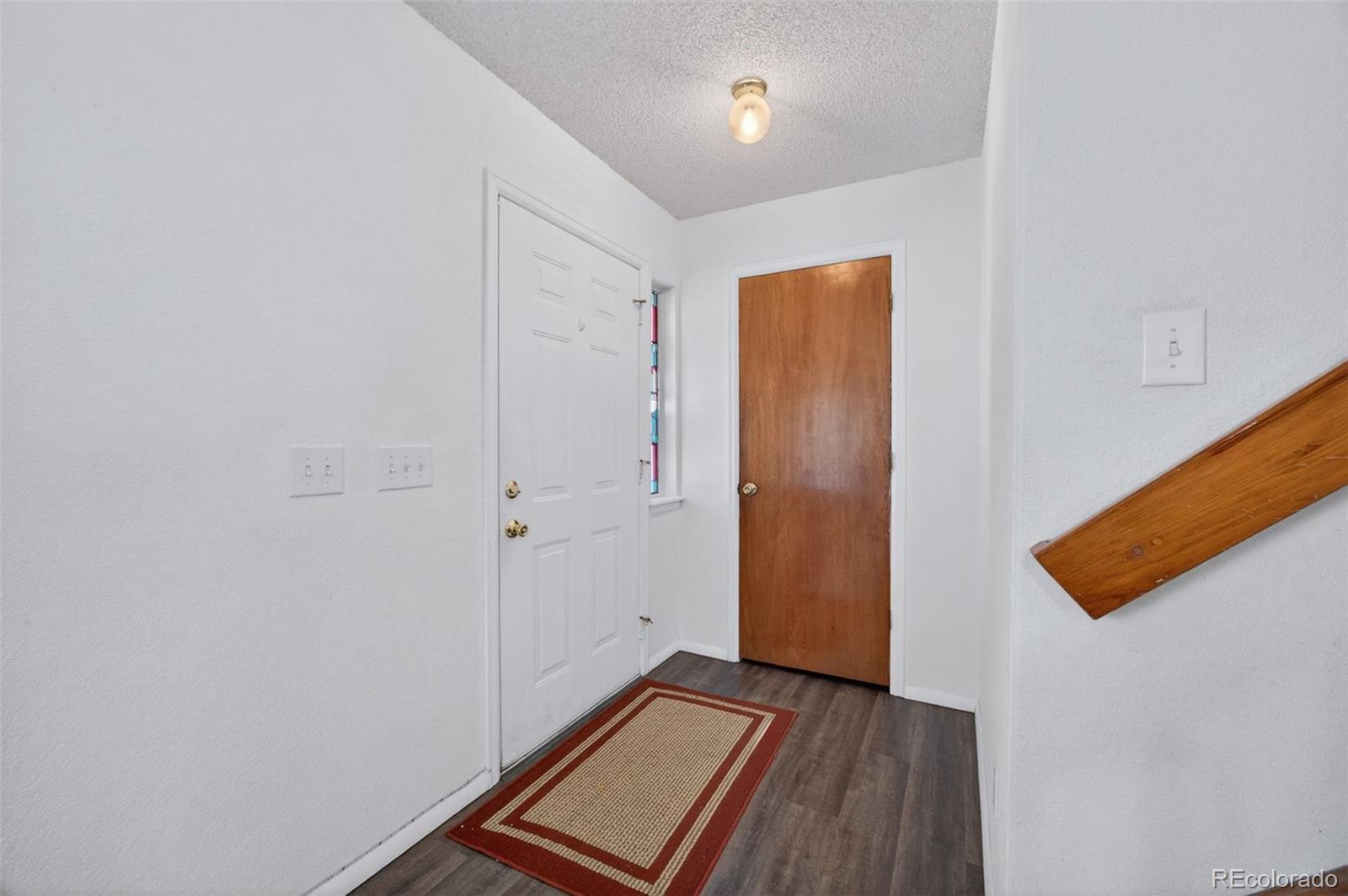 MLS Image #3 for 4052 s kirk way,aurora, Colorado