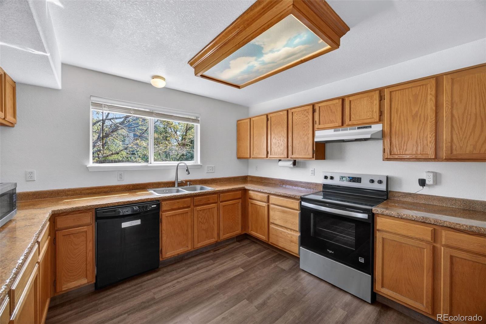 MLS Image #6 for 4052 s kirk way,aurora, Colorado
