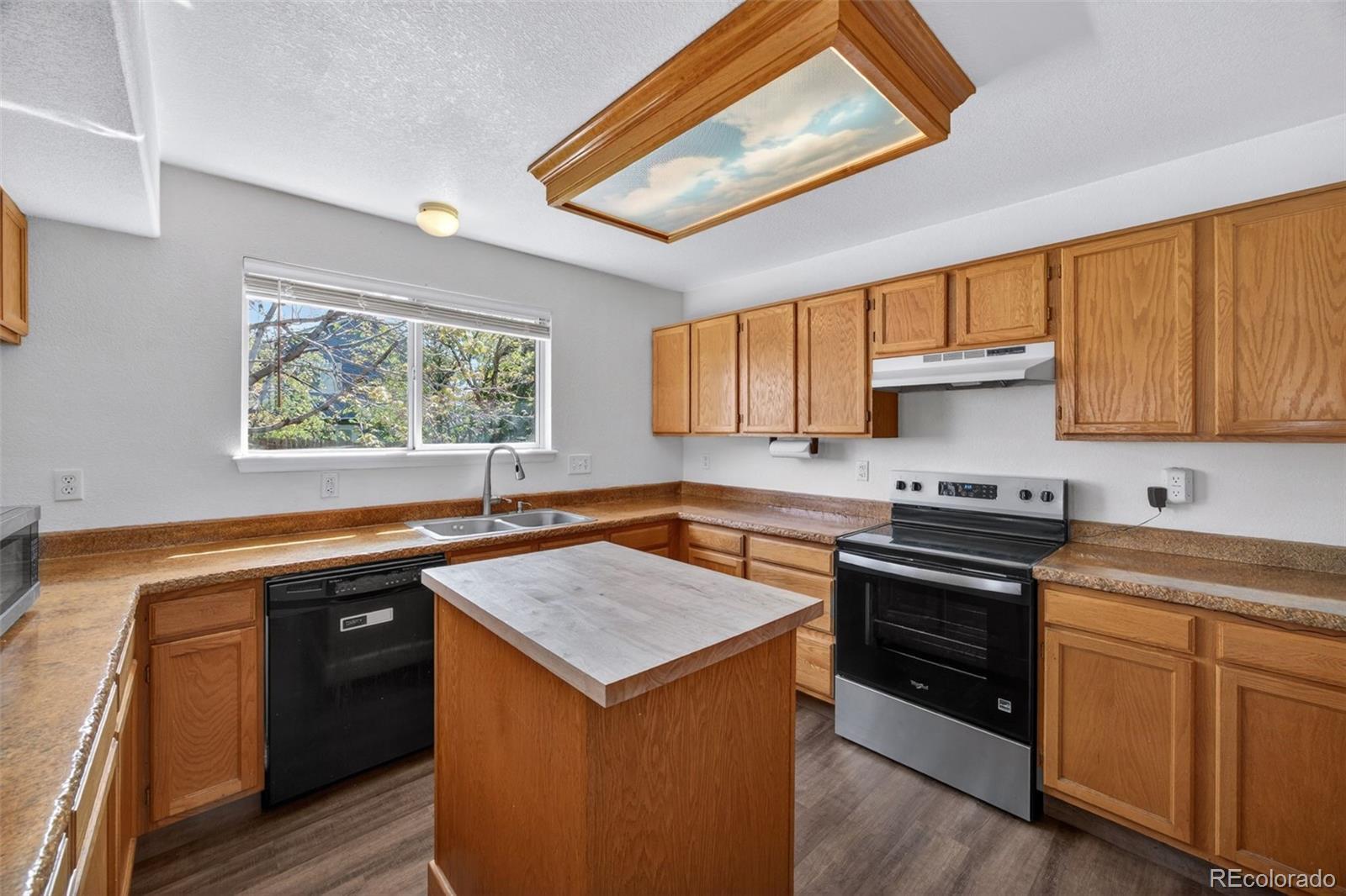 MLS Image #7 for 4052 s kirk way,aurora, Colorado
