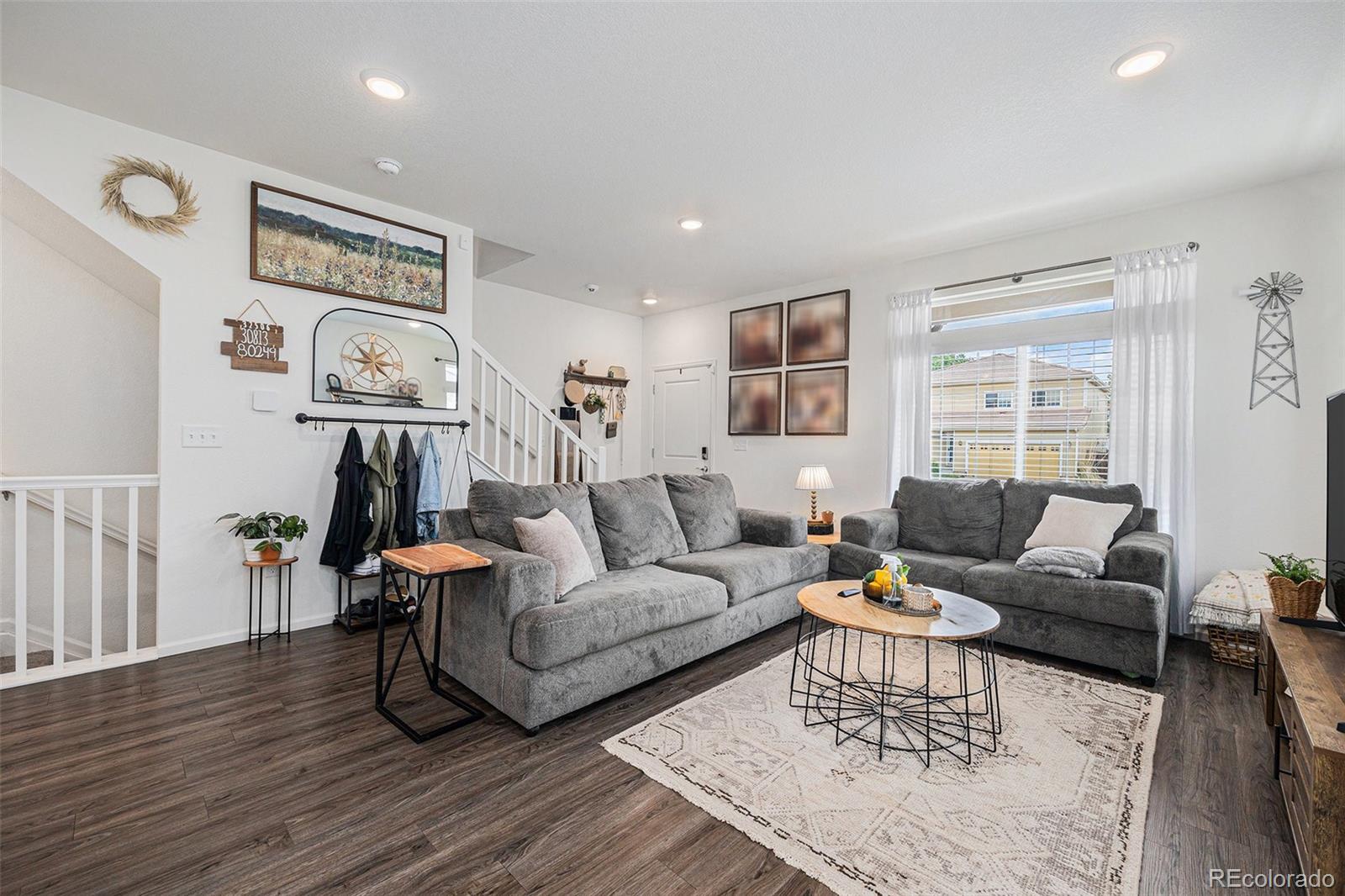 MLS Image #4 for 20000 e 40th avenue,denver, Colorado