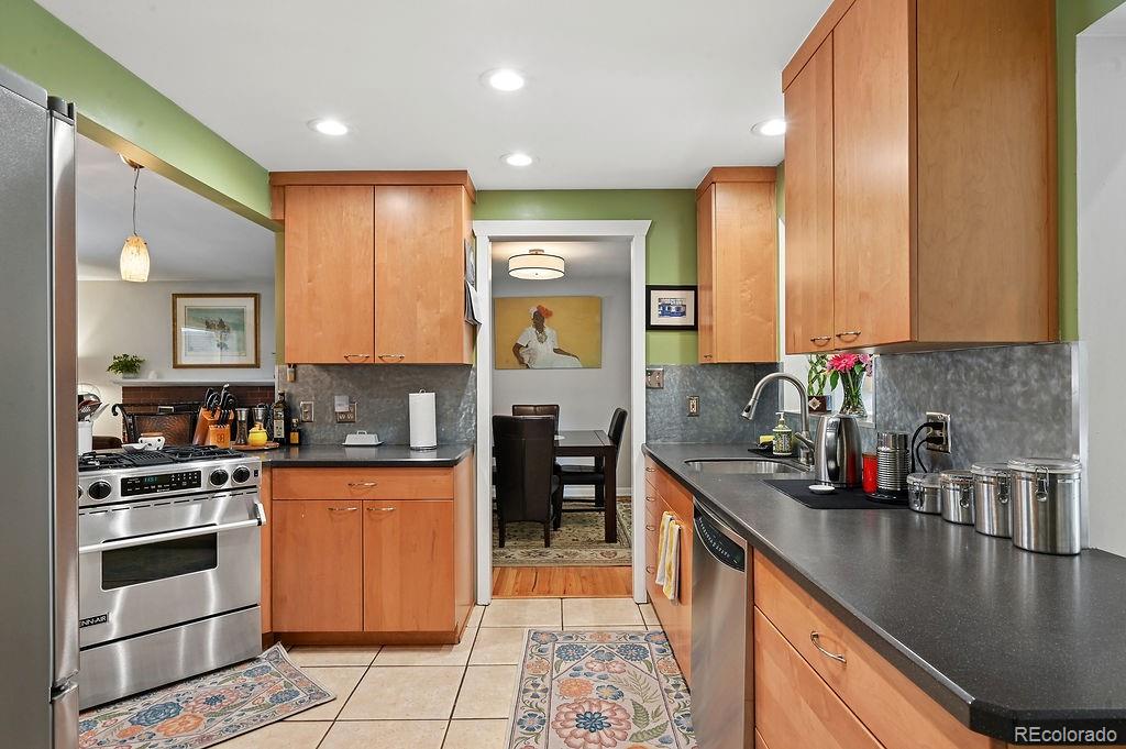 MLS Image #16 for 5402 e warren avenue,denver, Colorado