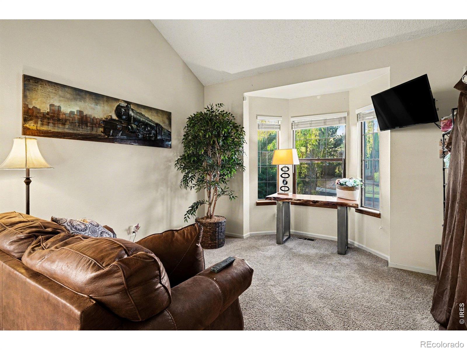 MLS Image #5 for 1037  deer creek lane,fort collins, Colorado