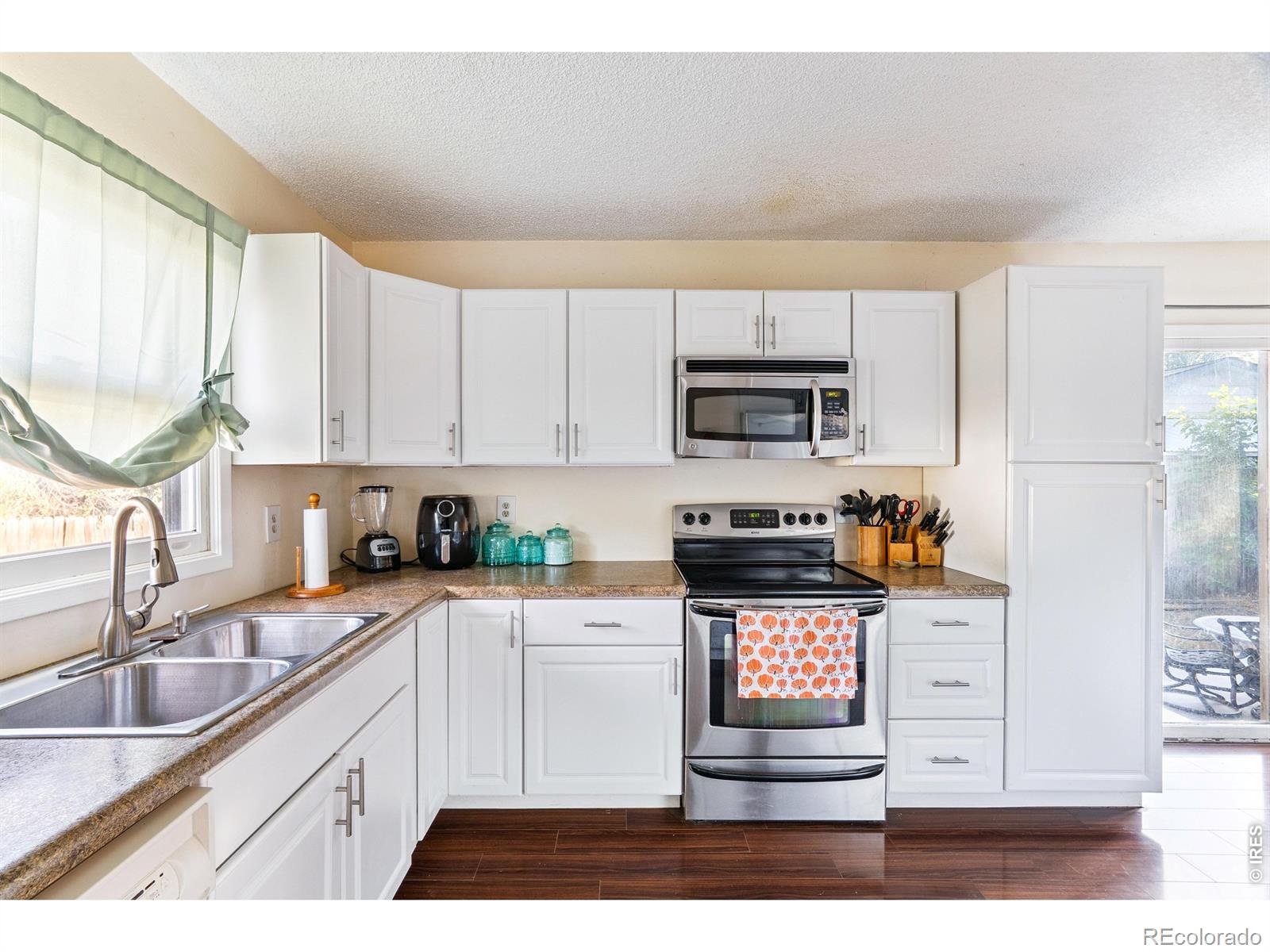 MLS Image #16 for 700  riverbend drive,fort collins, Colorado