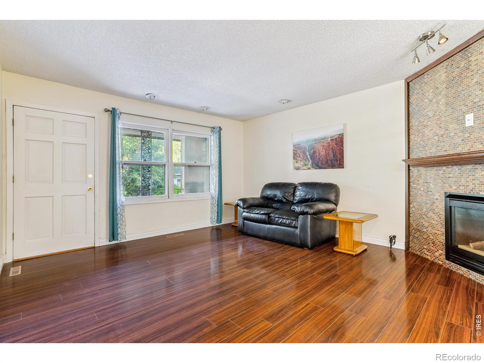 MLS Image #2 for 700  riverbend drive,fort collins, Colorado