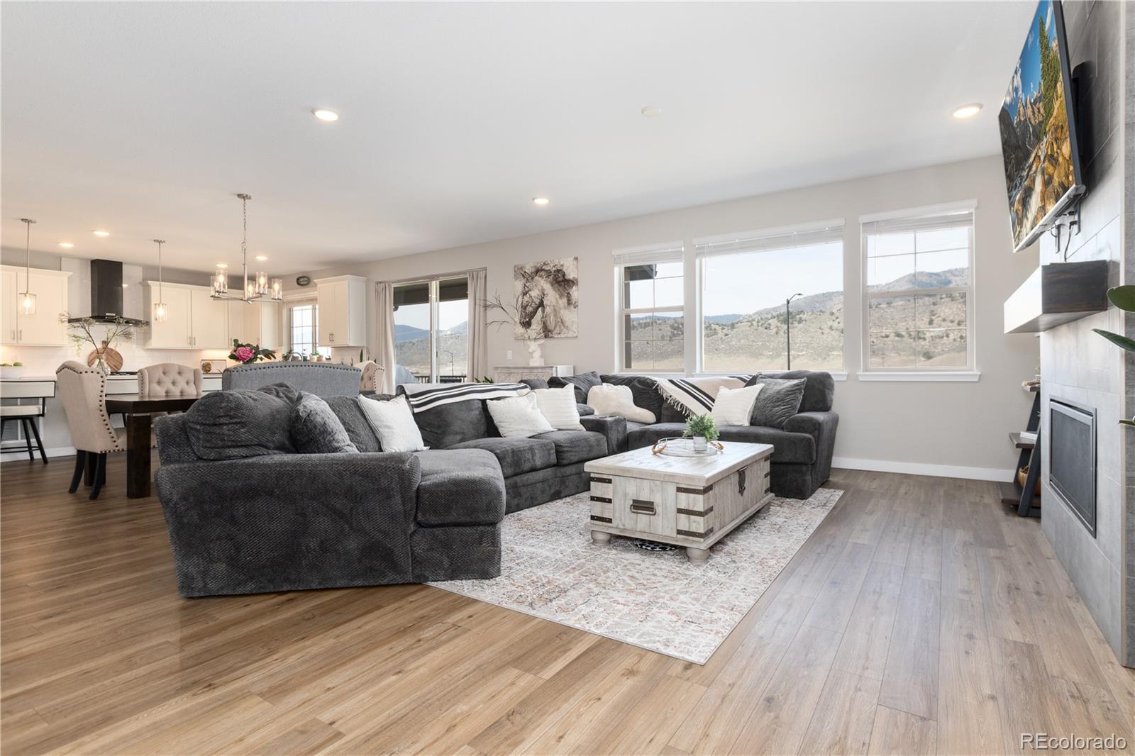 MLS Image #5 for 2135 s poppy street,lakewood, Colorado