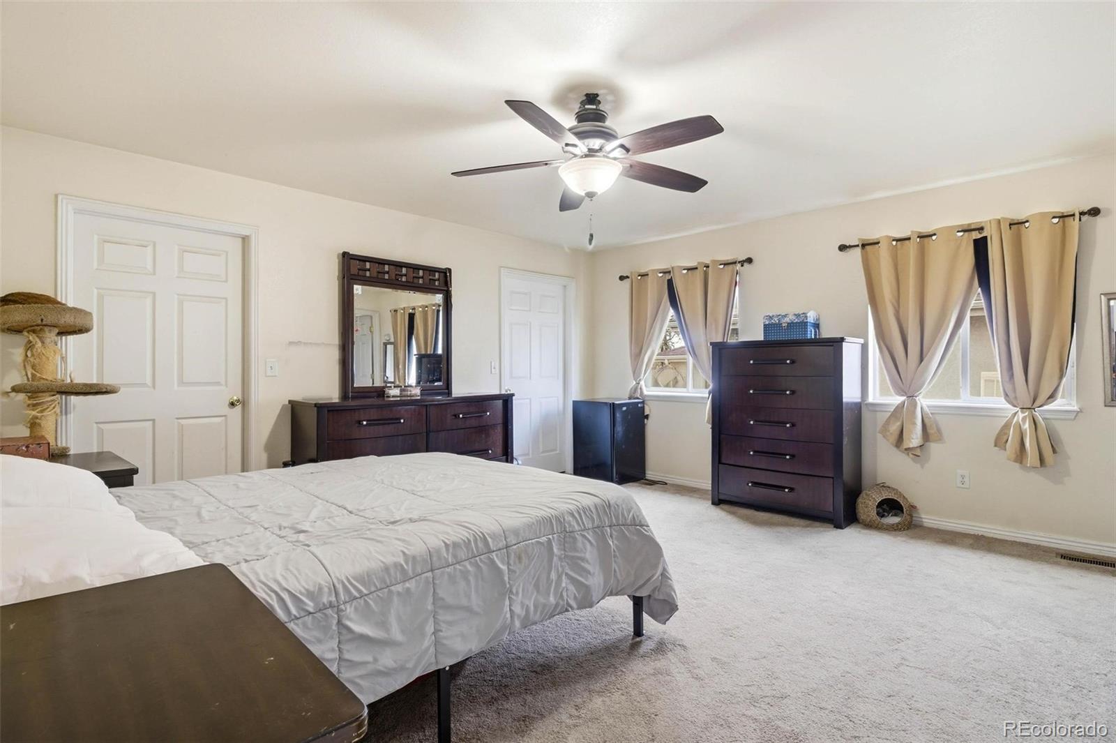 MLS Image #12 for 5133  milwaukee street,denver, Colorado