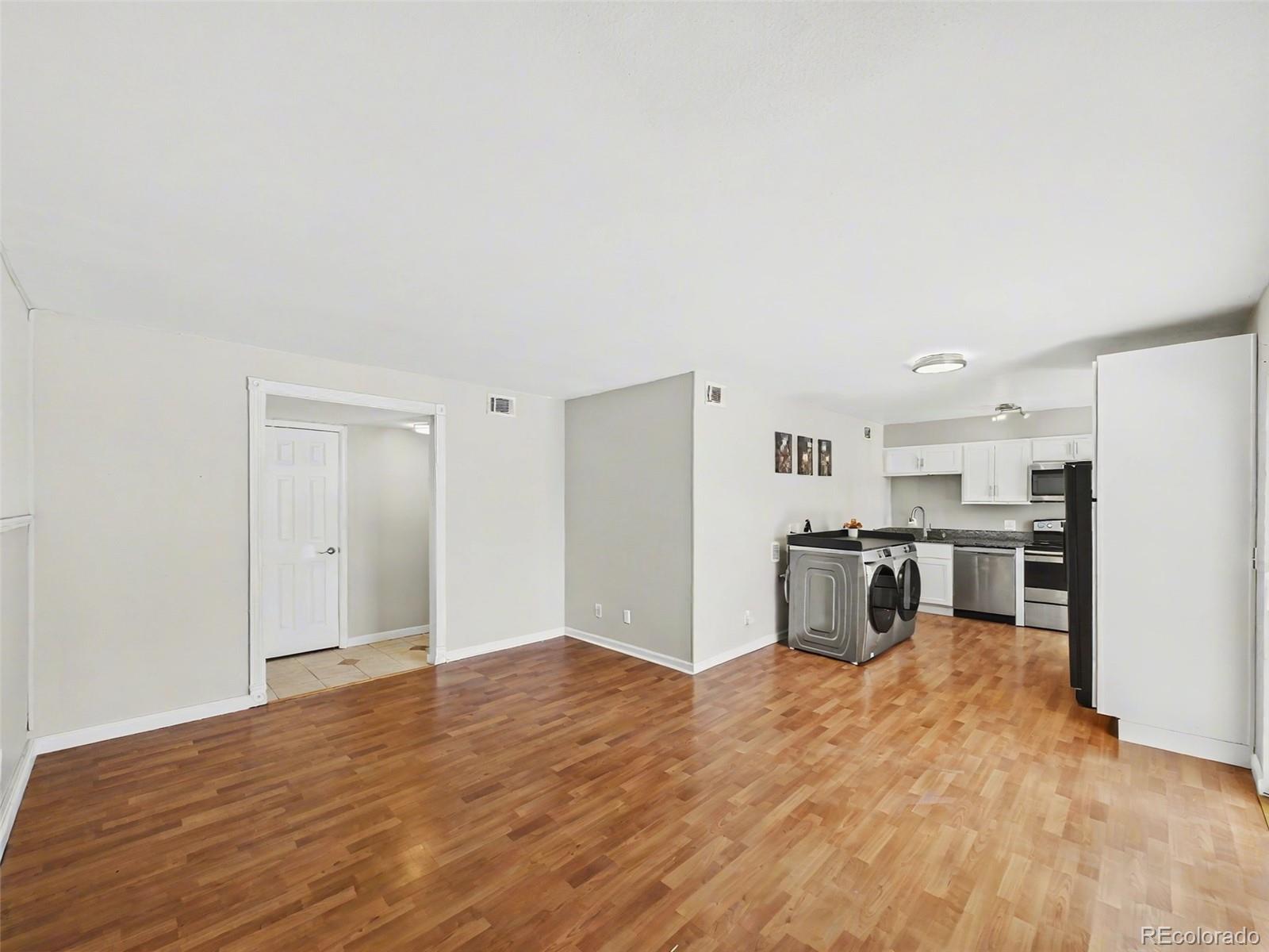 MLS Image #3 for 968 s peoria street,aurora, Colorado