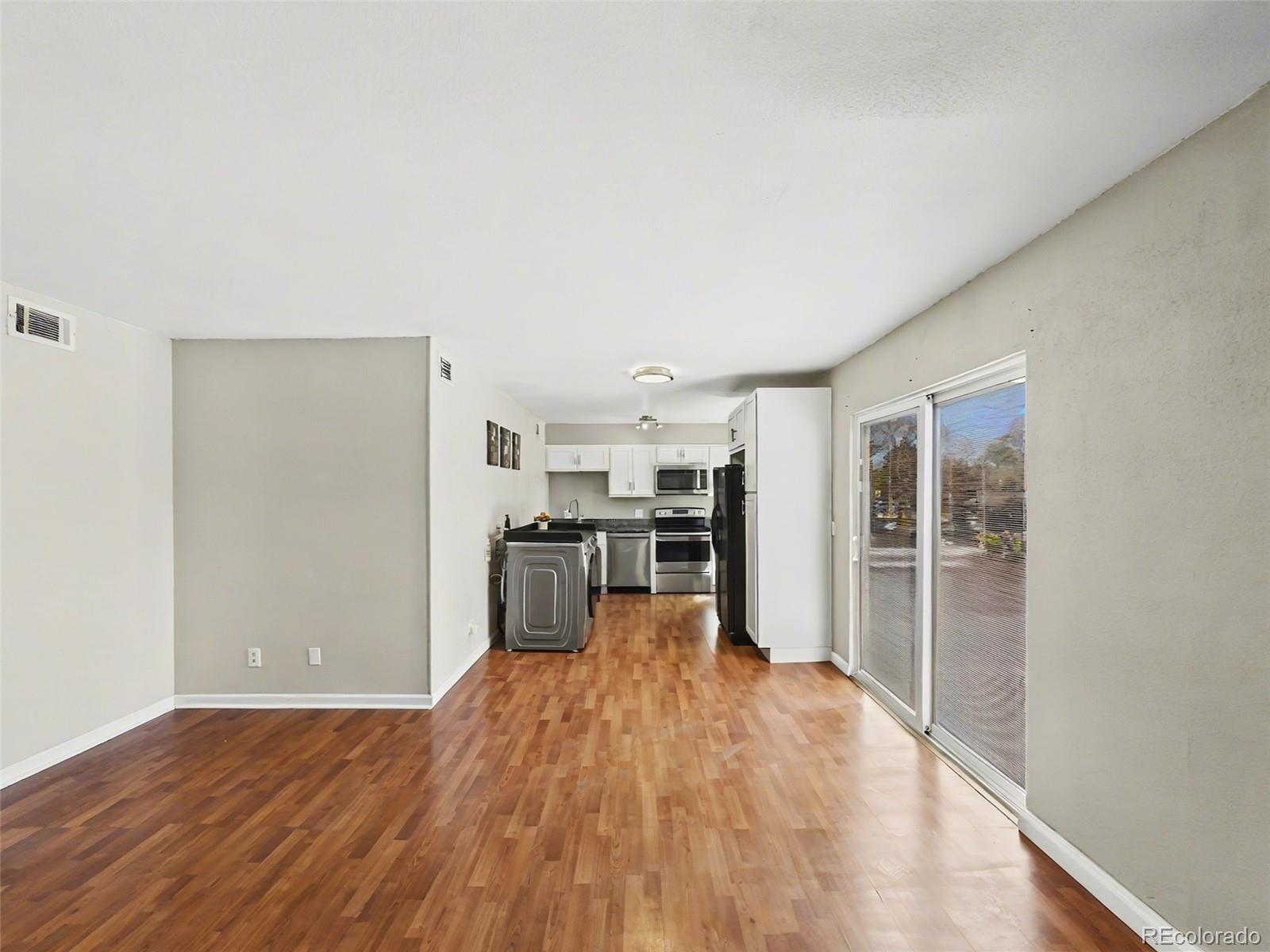 MLS Image #4 for 968 s peoria street,aurora, Colorado