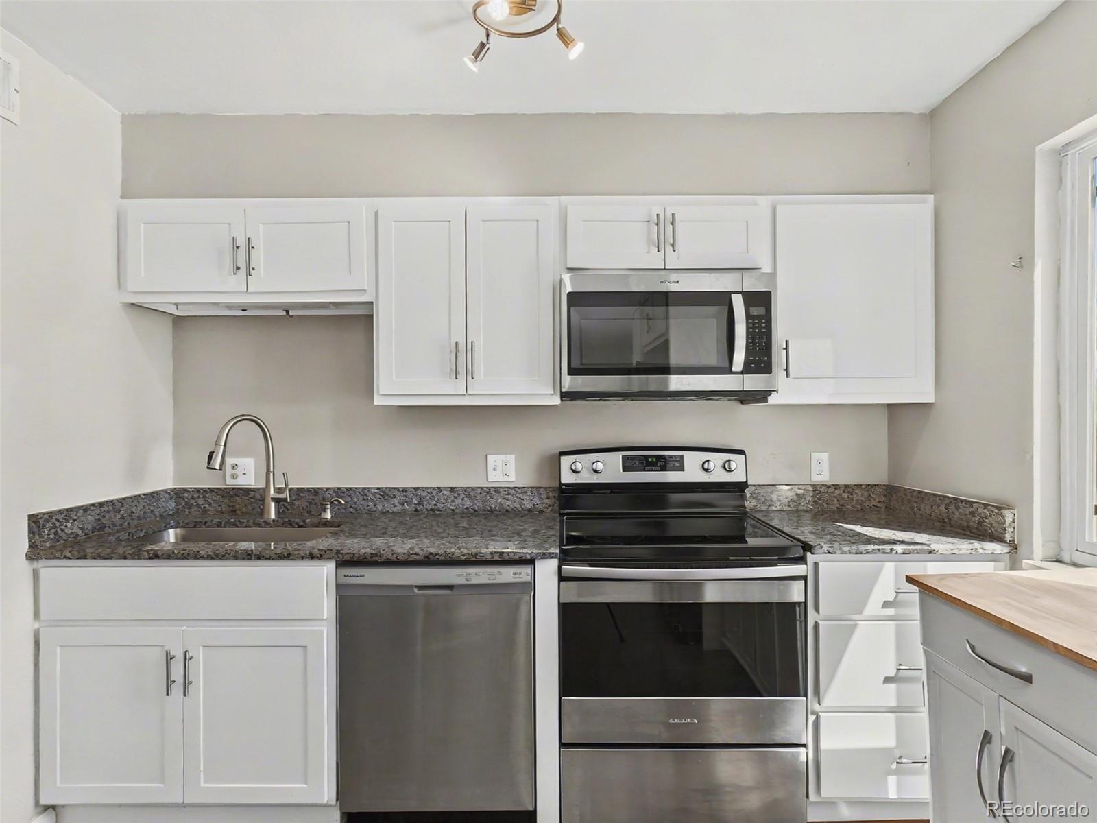 MLS Image #7 for 968 s peoria street,aurora, Colorado