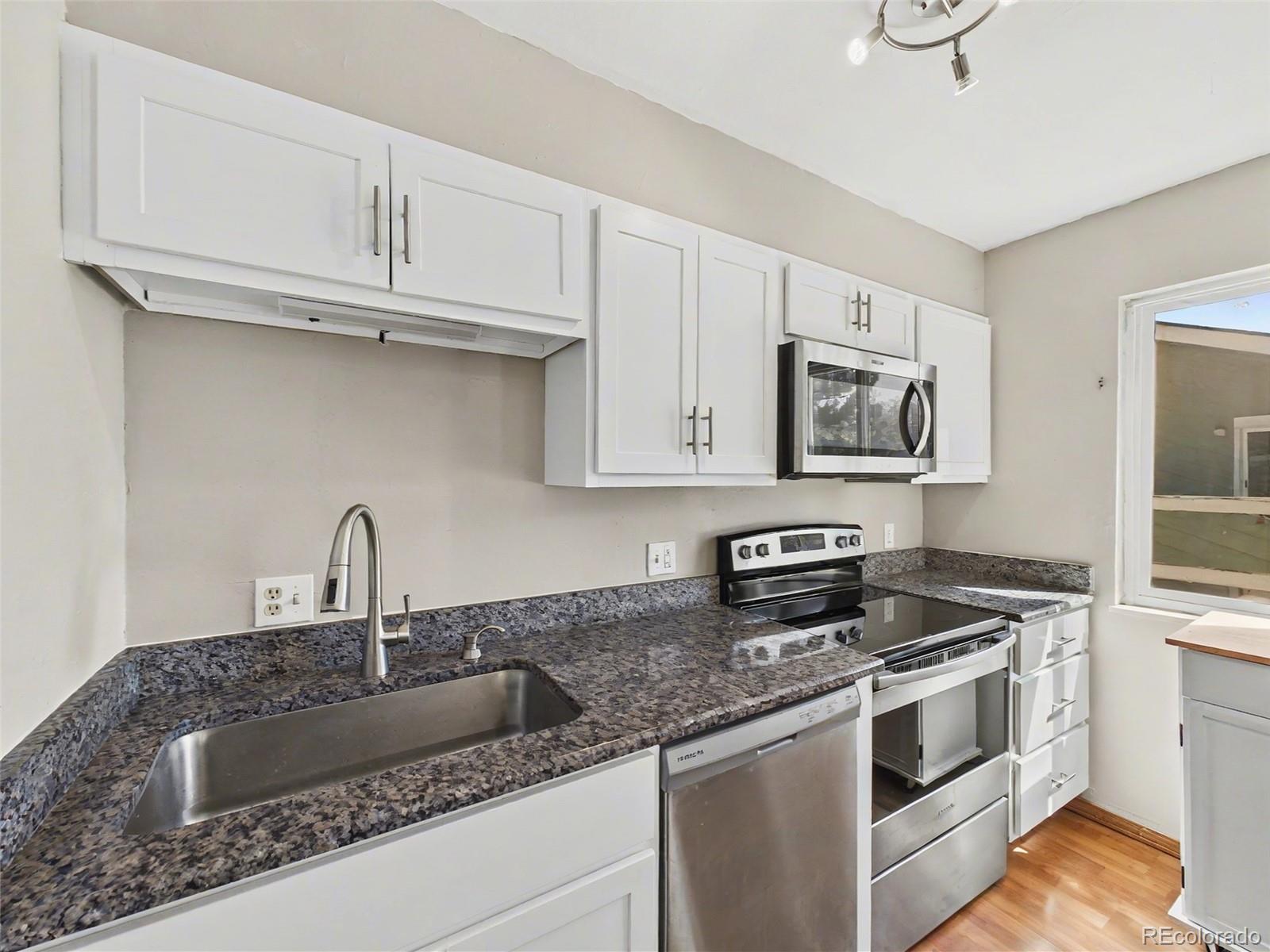 MLS Image #8 for 968 s peoria street,aurora, Colorado