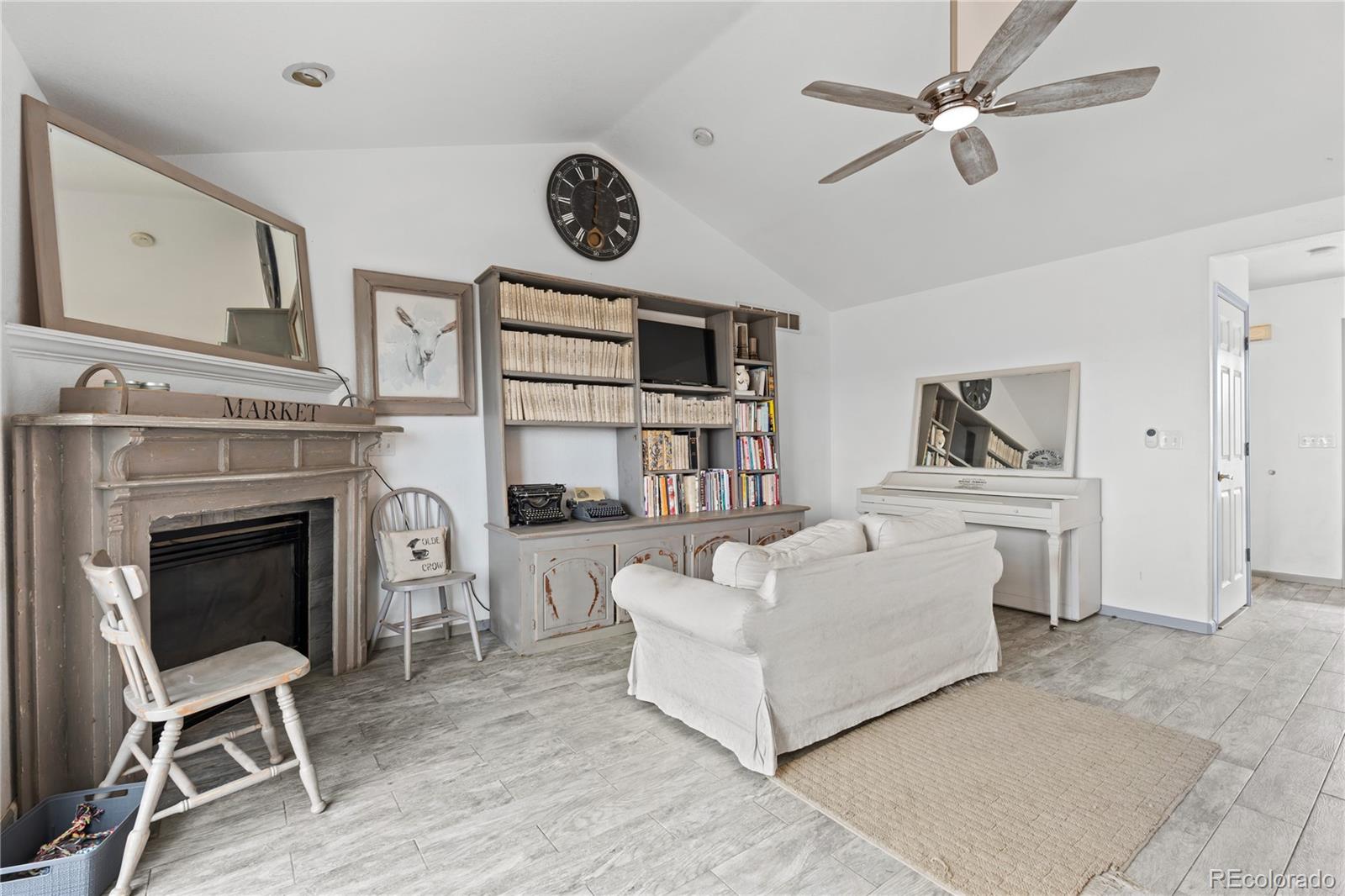 MLS Image #8 for 47501 e county road 34 ,bennett, Colorado