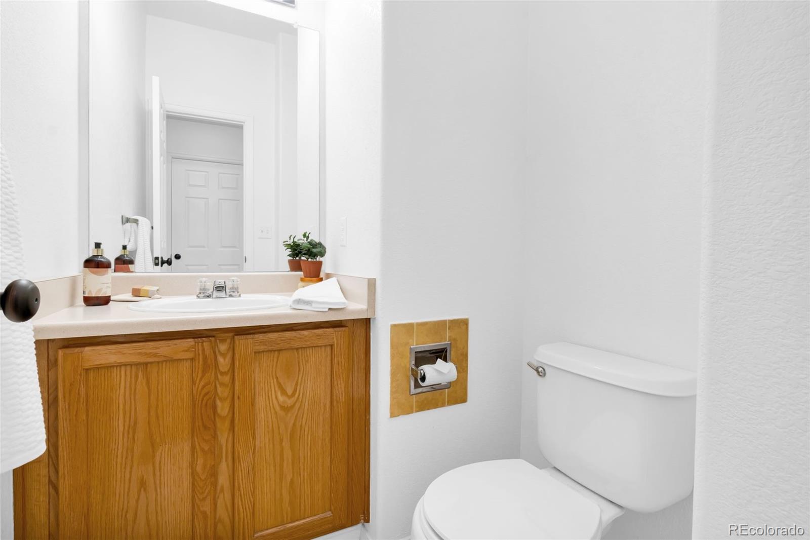 MLS Image #13 for 6373  utica street,arvada, Colorado
