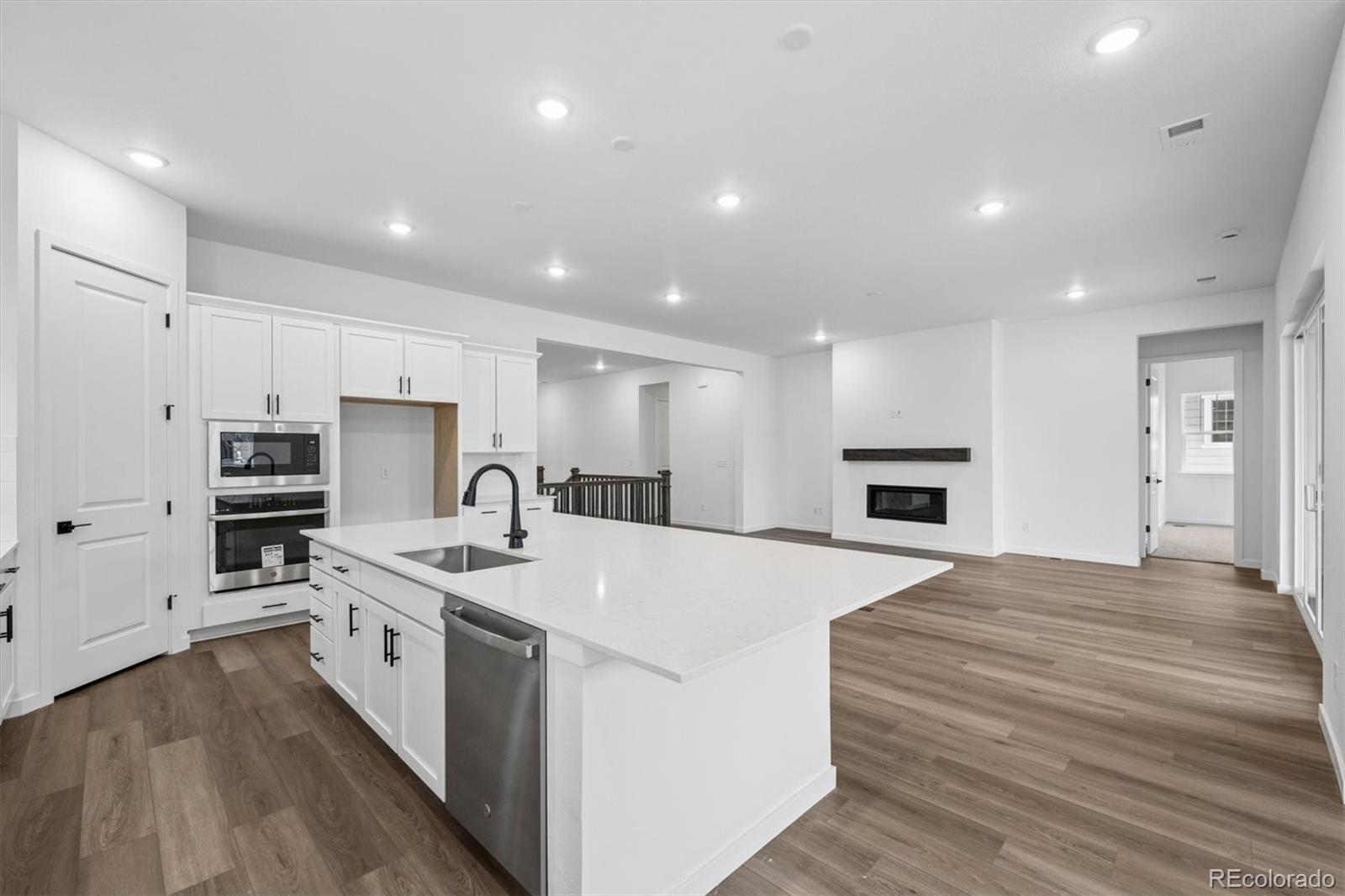 MLS Image #11 for 3771  emerald shore circle,loveland, Colorado