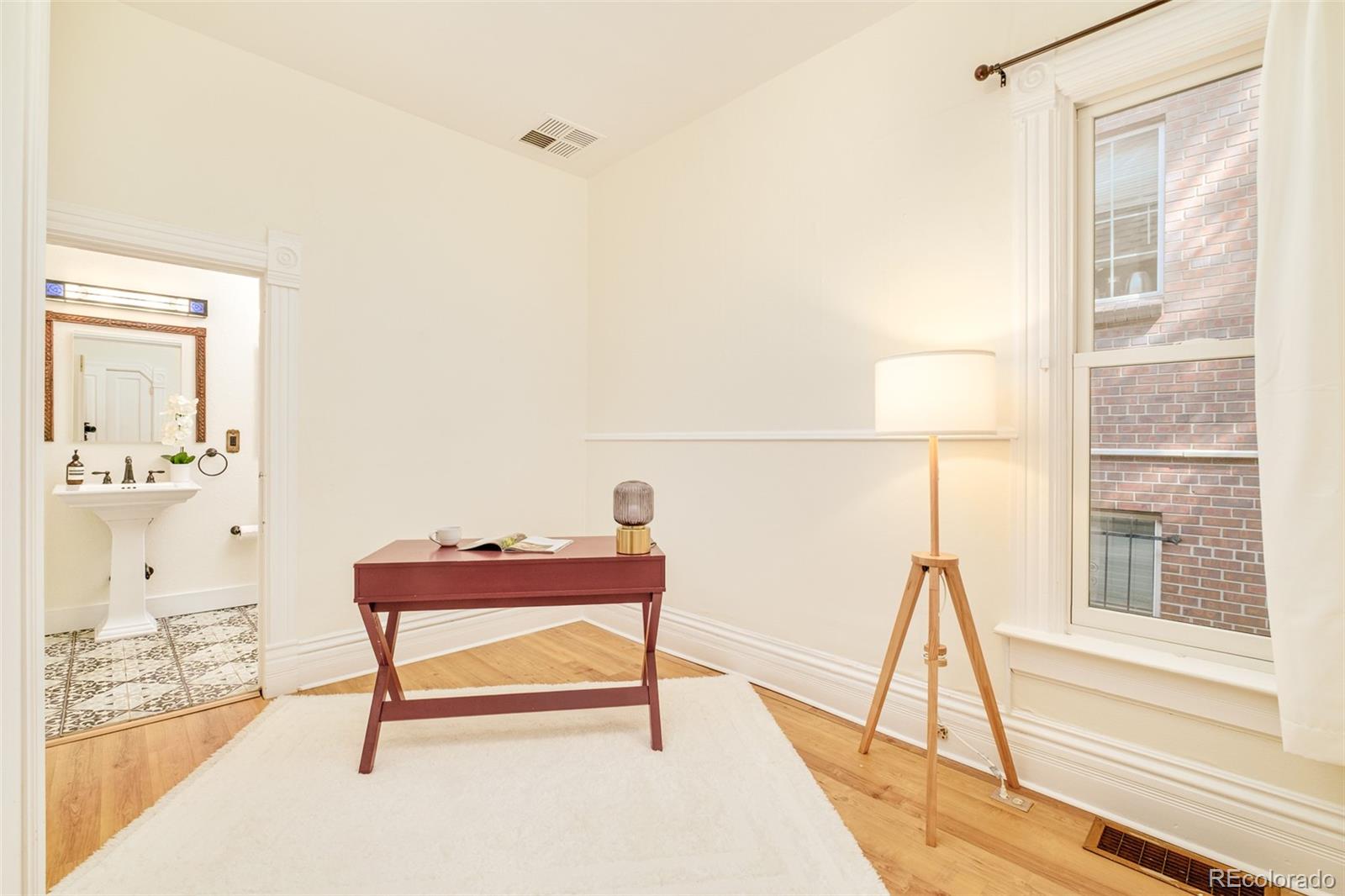 MLS Image #5 for 9 s pennsylvania street,denver, Colorado