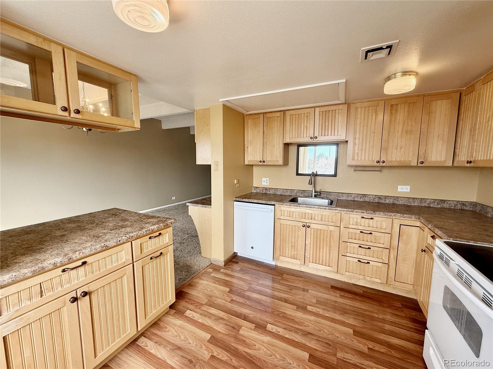 MLS Image #11 for 1888 s jackson street,denver, Colorado