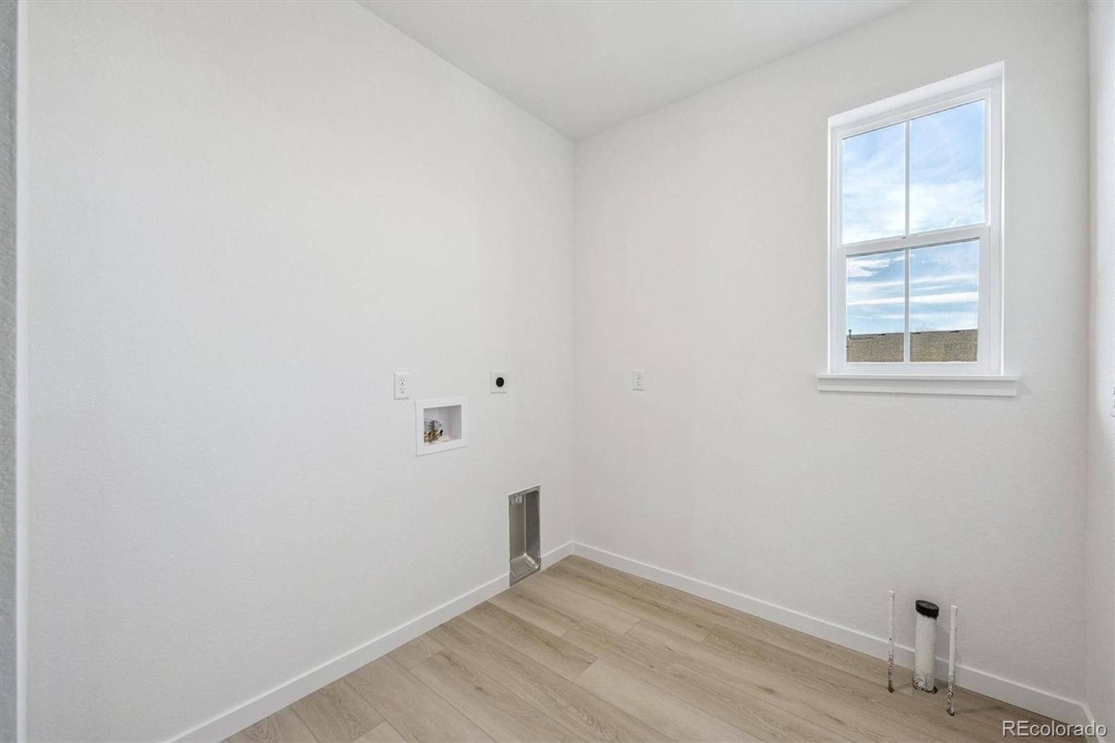 MLS Image #15 for 3801  emerald shore circle,loveland, Colorado