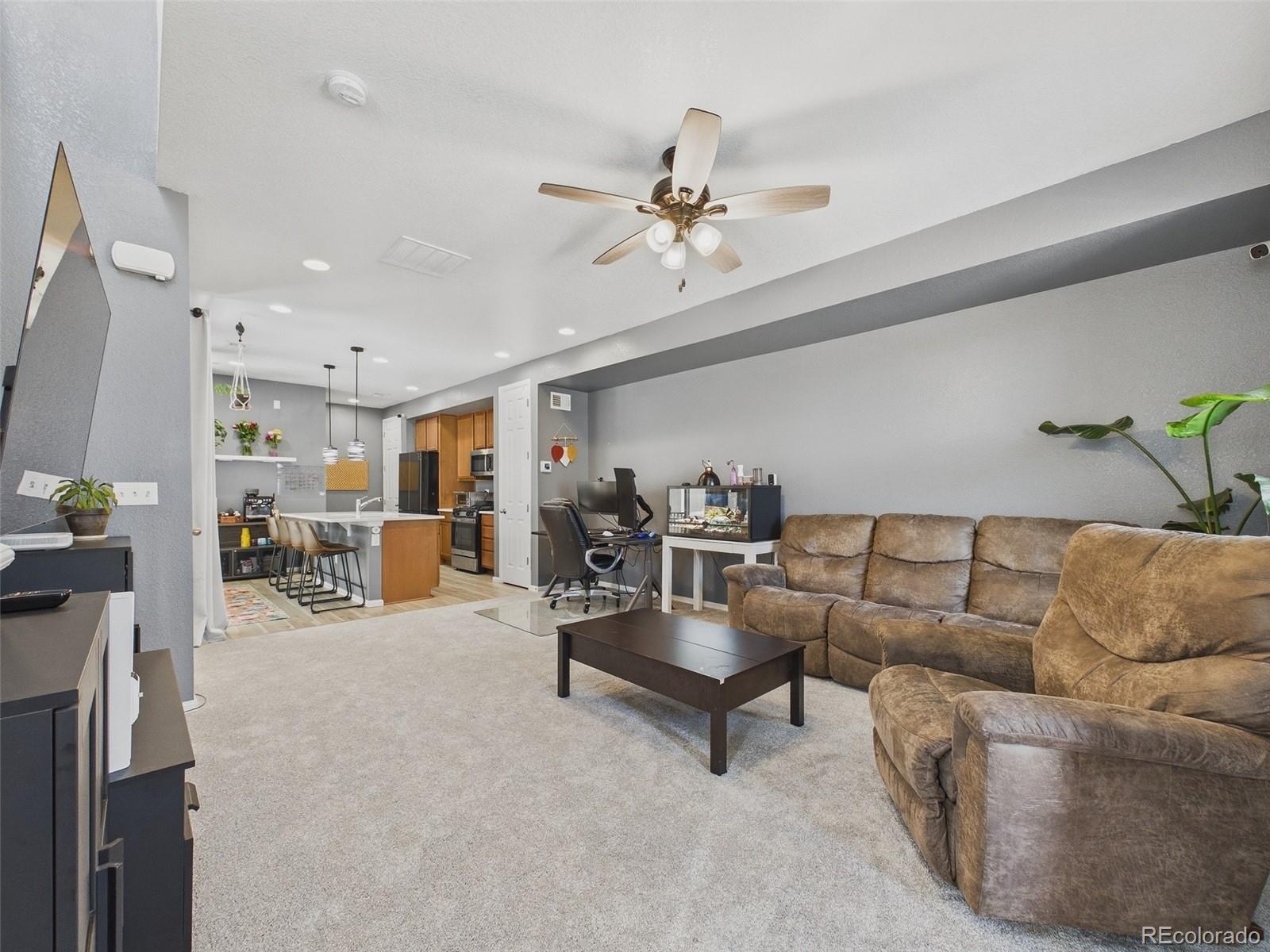 MLS Image #11 for 23526 e 5th place ,aurora, Colorado