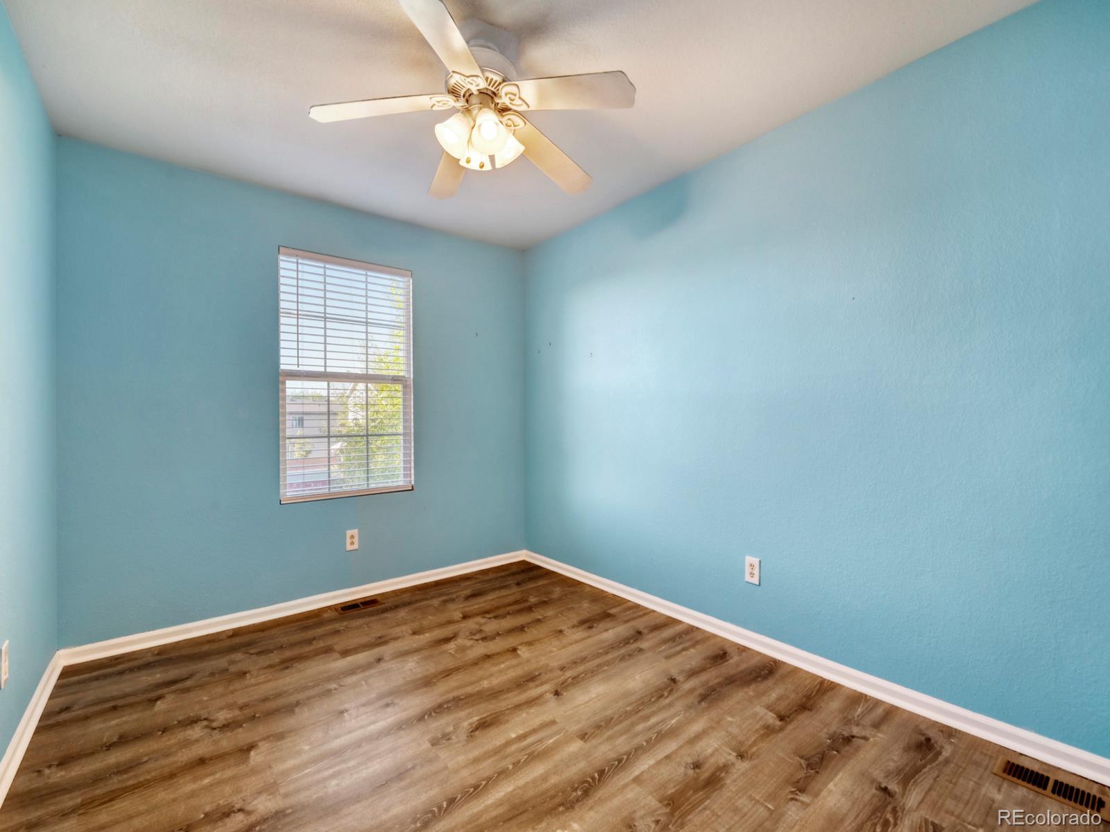 MLS Image #20 for 5527 e 100th way,thornton, Colorado