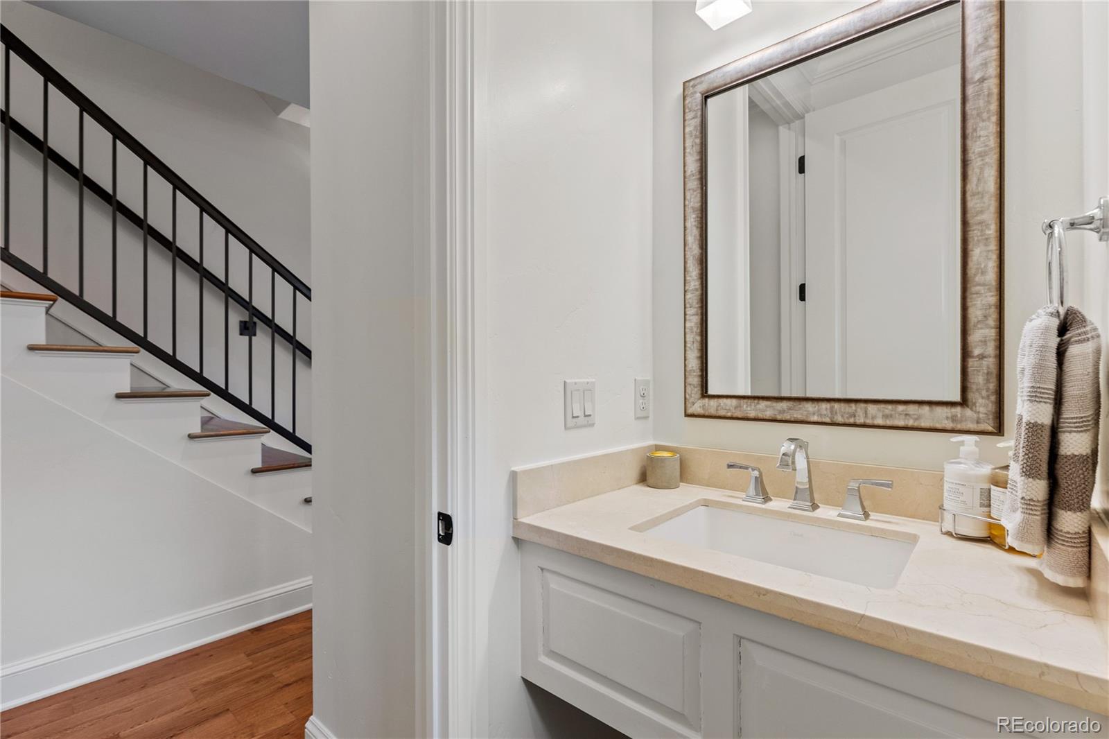 MLS Image #16 for 1090 s race street,denver, Colorado