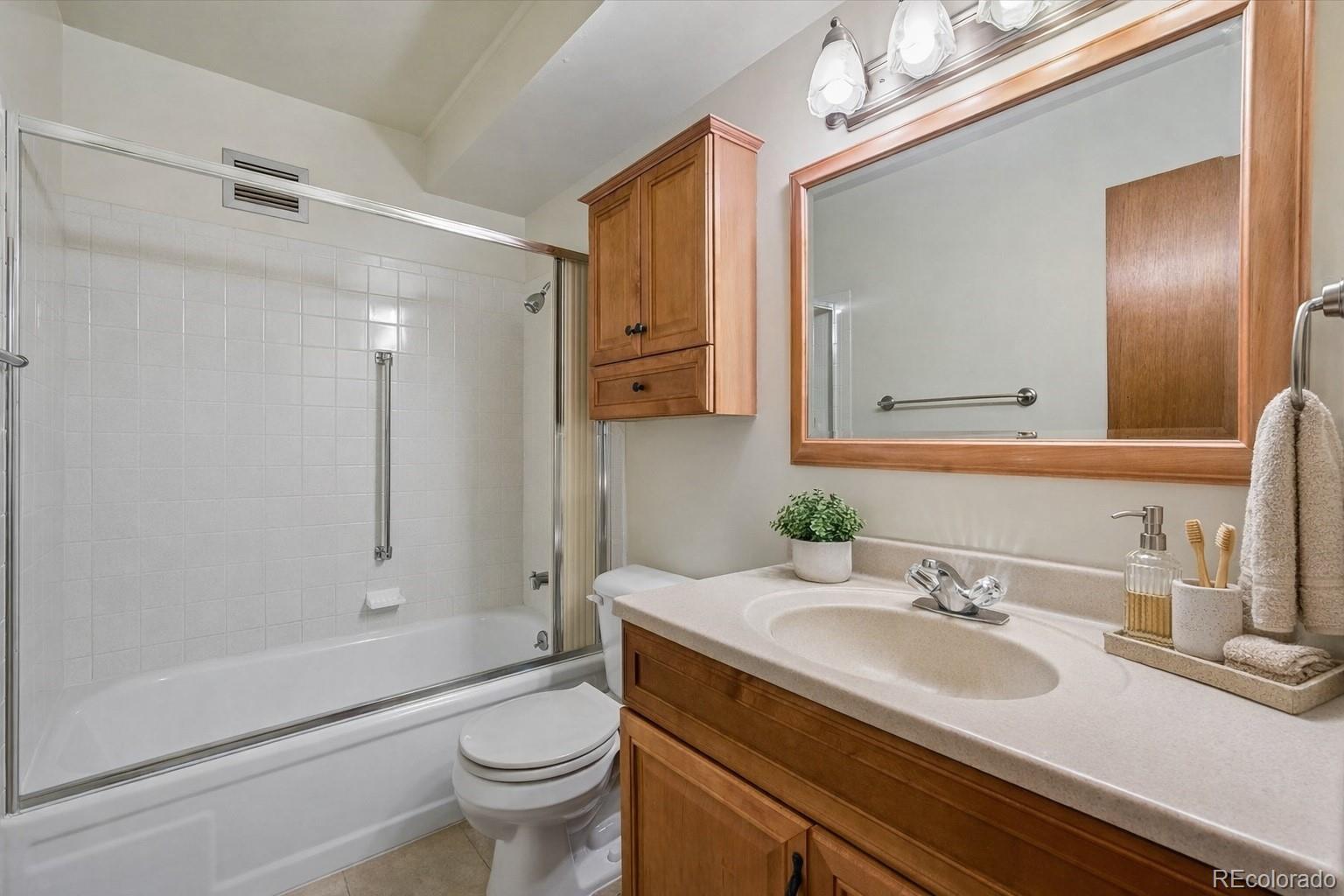MLS Image #11 for 9625 e center avenue 5c,denver, Colorado