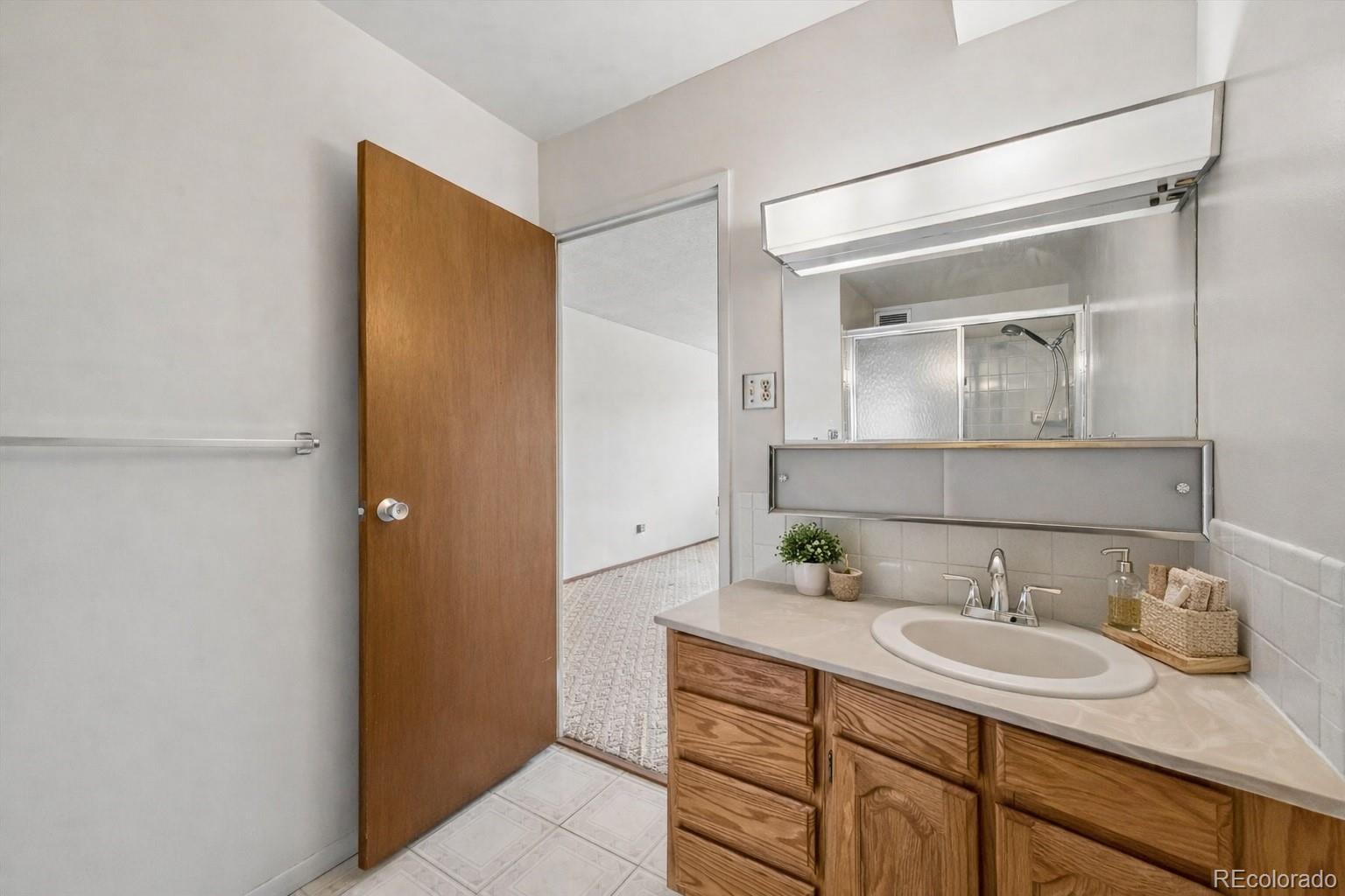 MLS Image #9 for 9625 e center avenue 5c,denver, Colorado