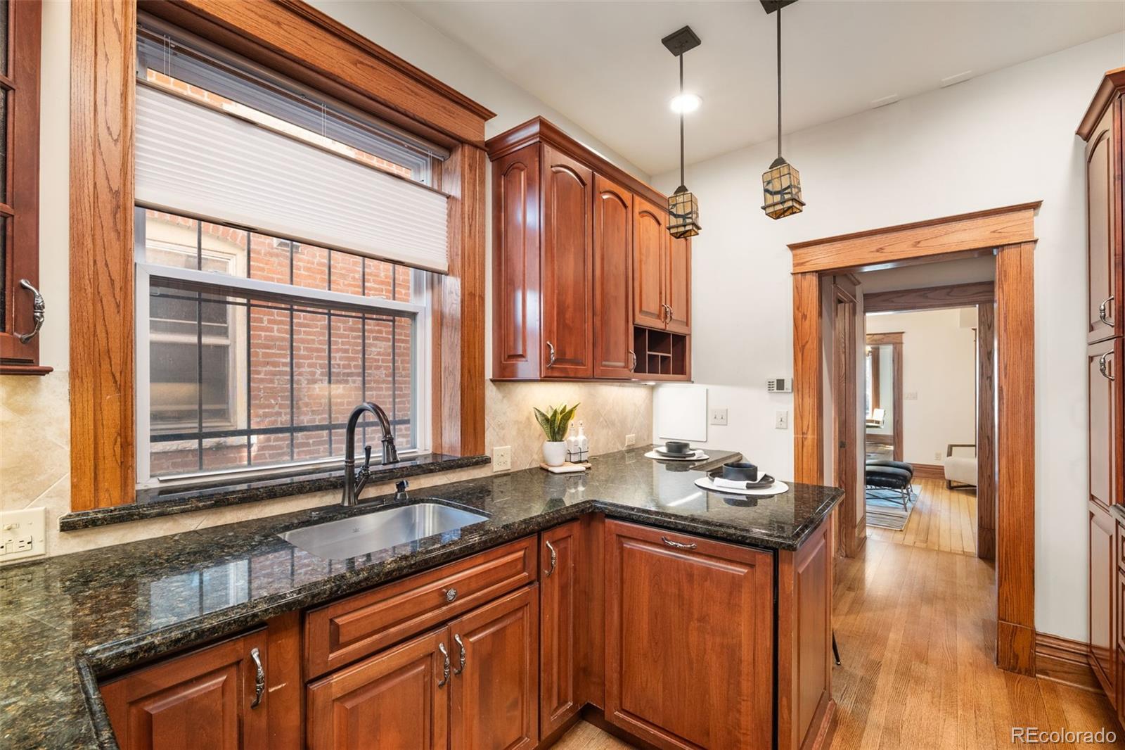 MLS Image #12 for 607 e 16th avenue,denver, Colorado