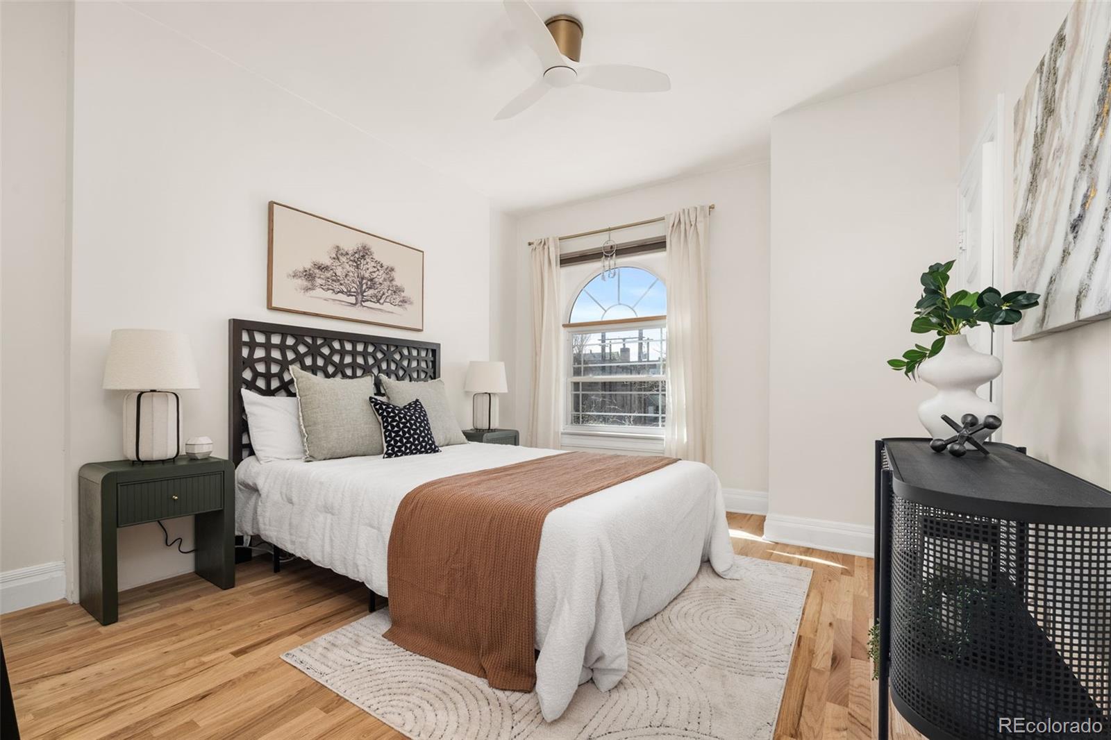 MLS Image #16 for 607 e 16th avenue,denver, Colorado