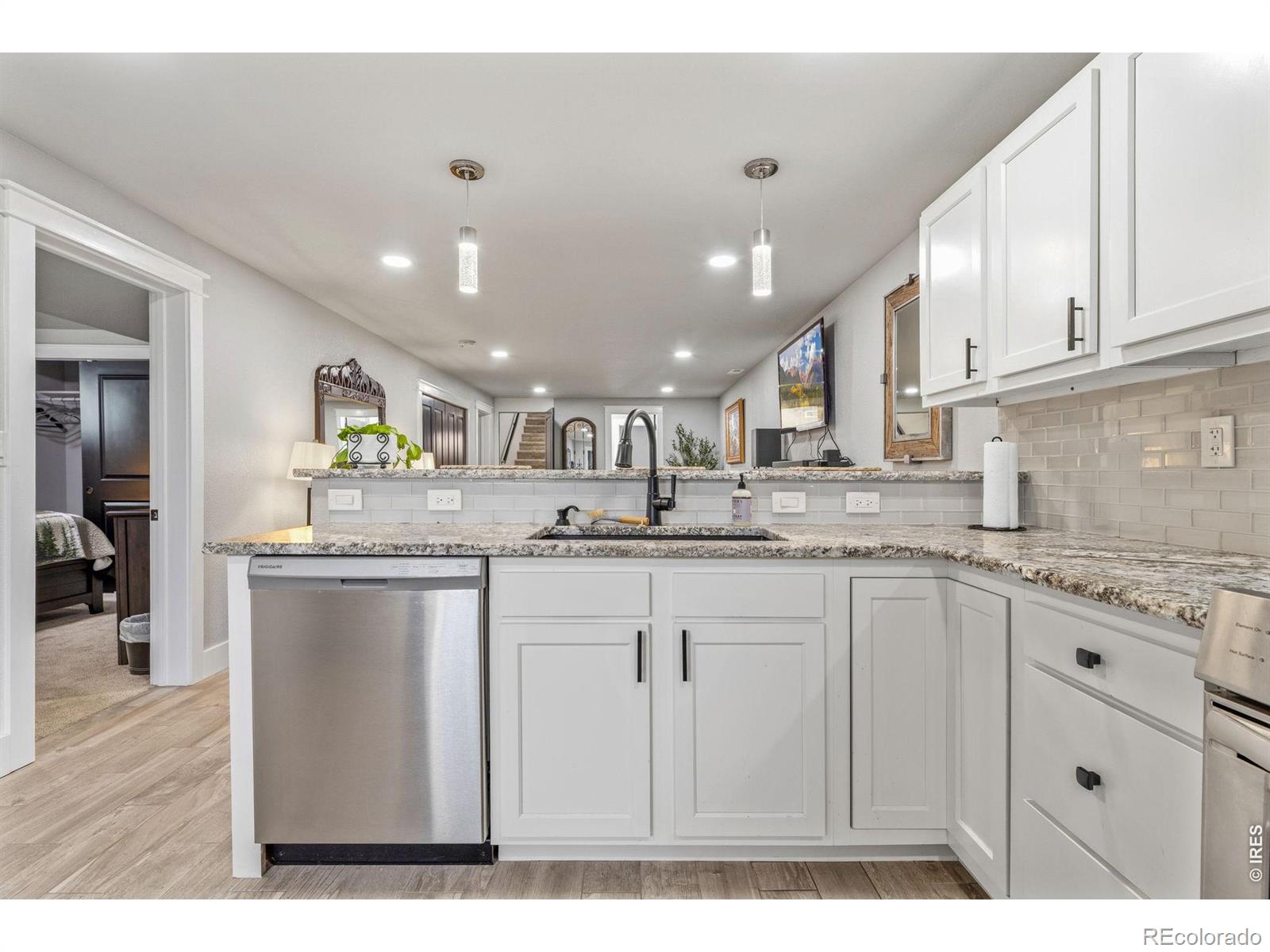 MLS Image #33 for 1659  high pine drive,estes park, Colorado