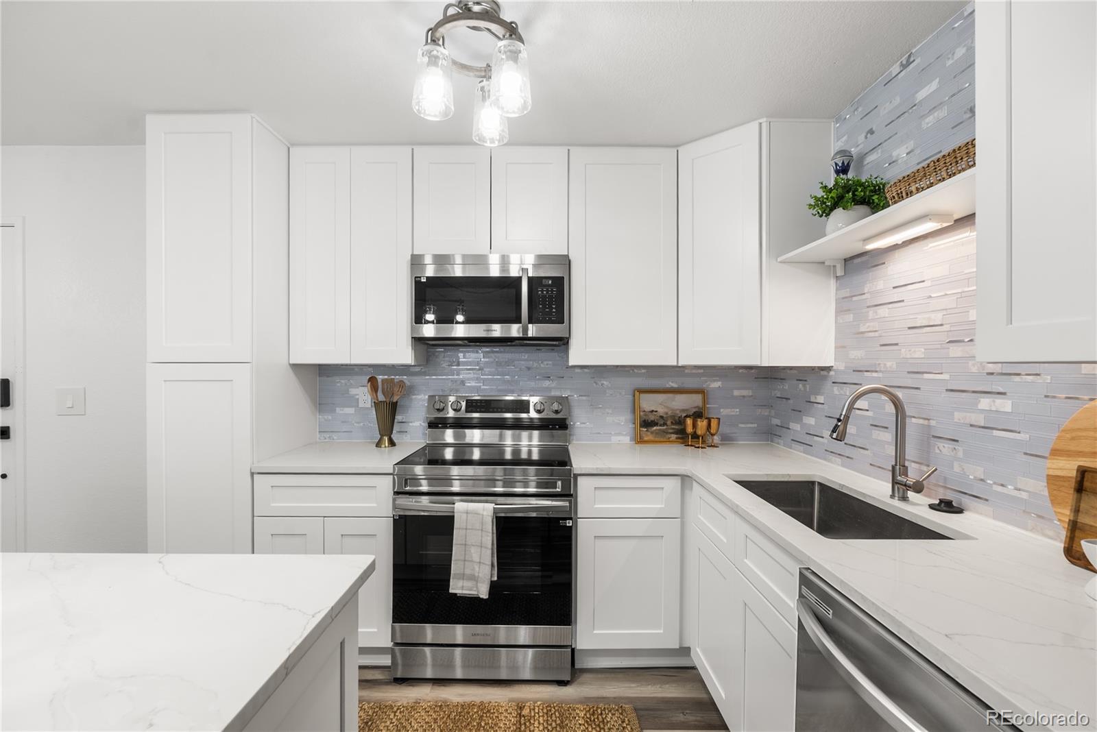 MLS Image #16 for 6940 e girard avenue,denver, Colorado
